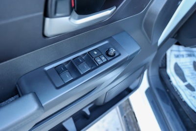 2024 Toyota TUNDRA 4X2 SR5