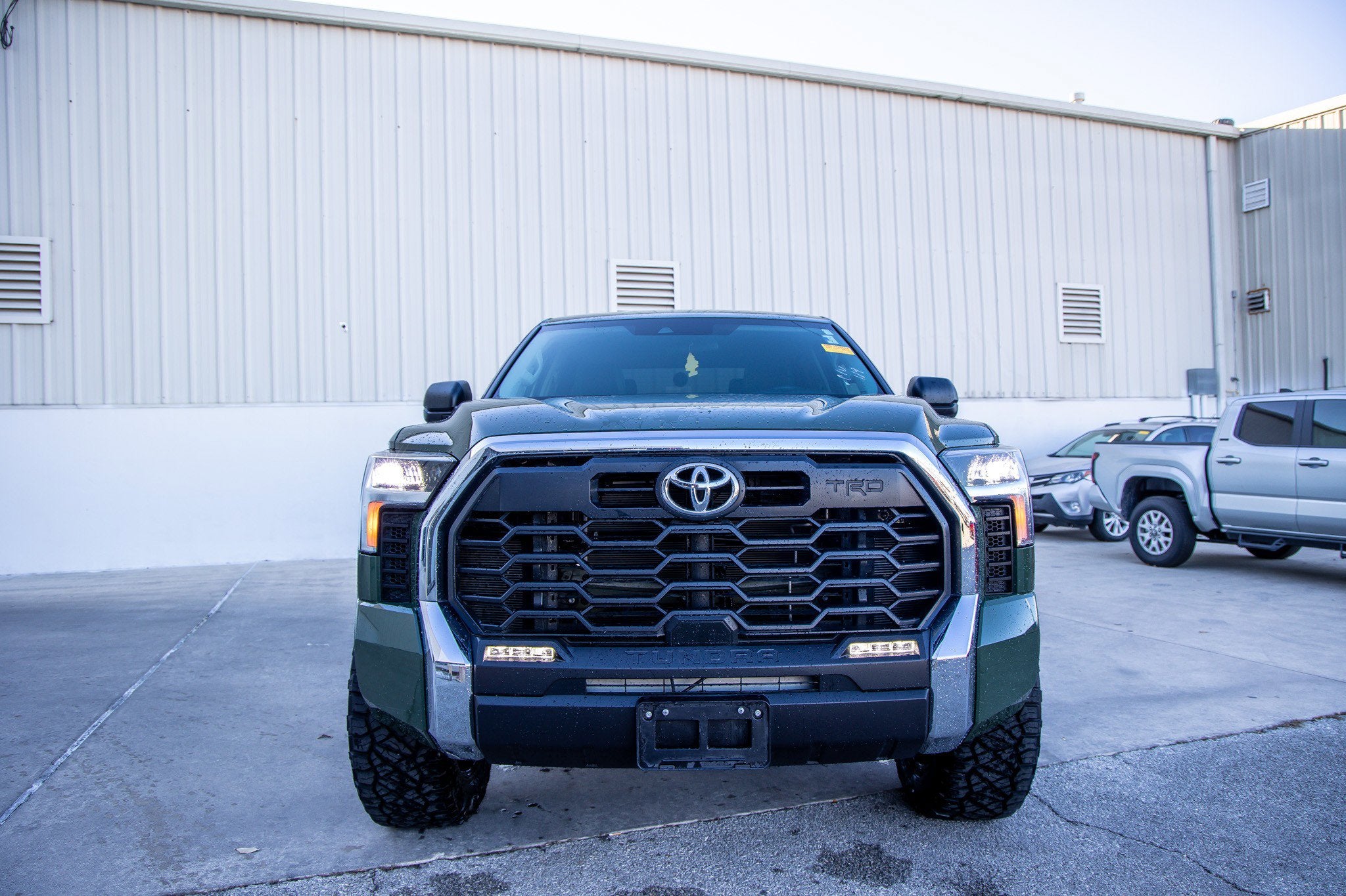 2022 Toyota TUNDRA 4X2 SR5