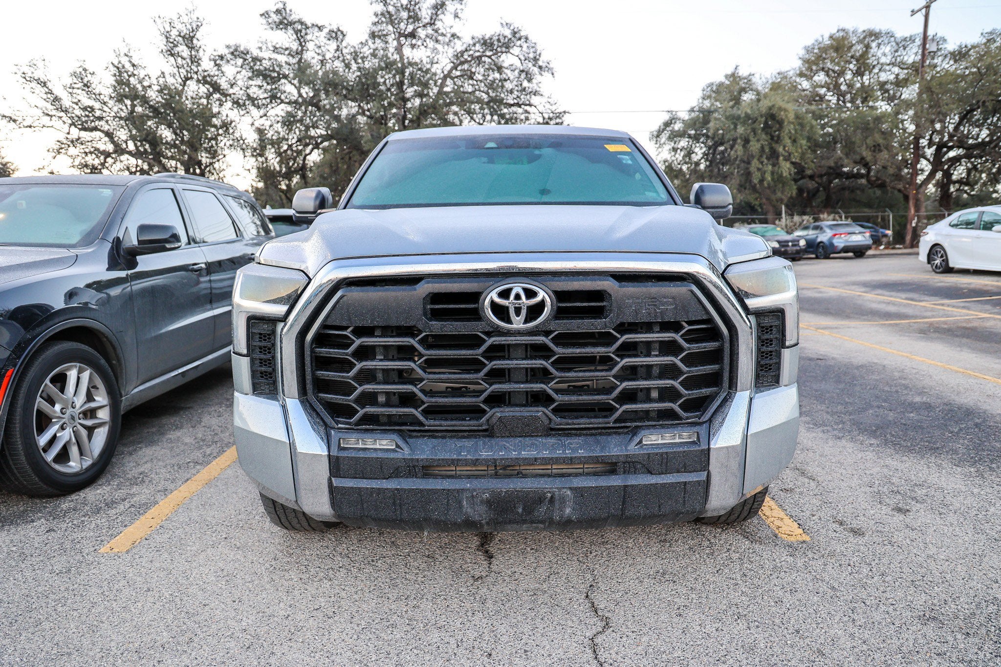 2022 Toyota TUNDRA 4X2 SR5