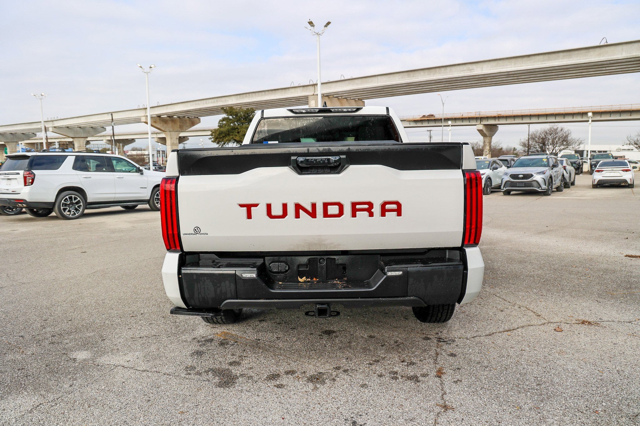 2023 Toyota TUNDRA 4X2 SR5