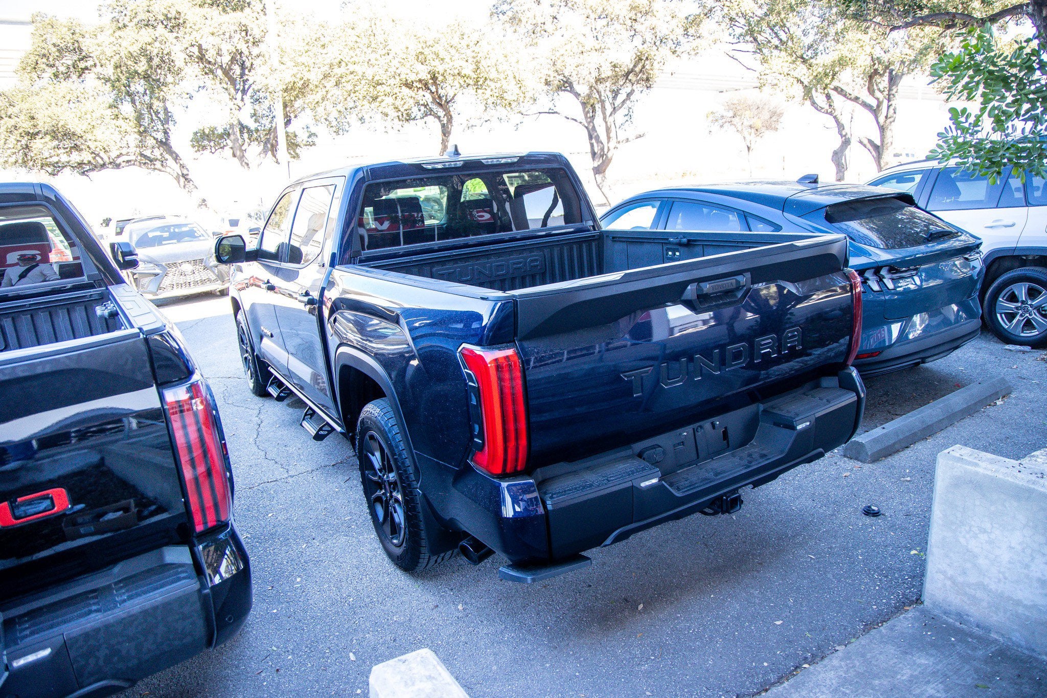 2024 Toyota TUNDRA 4X2 SR5