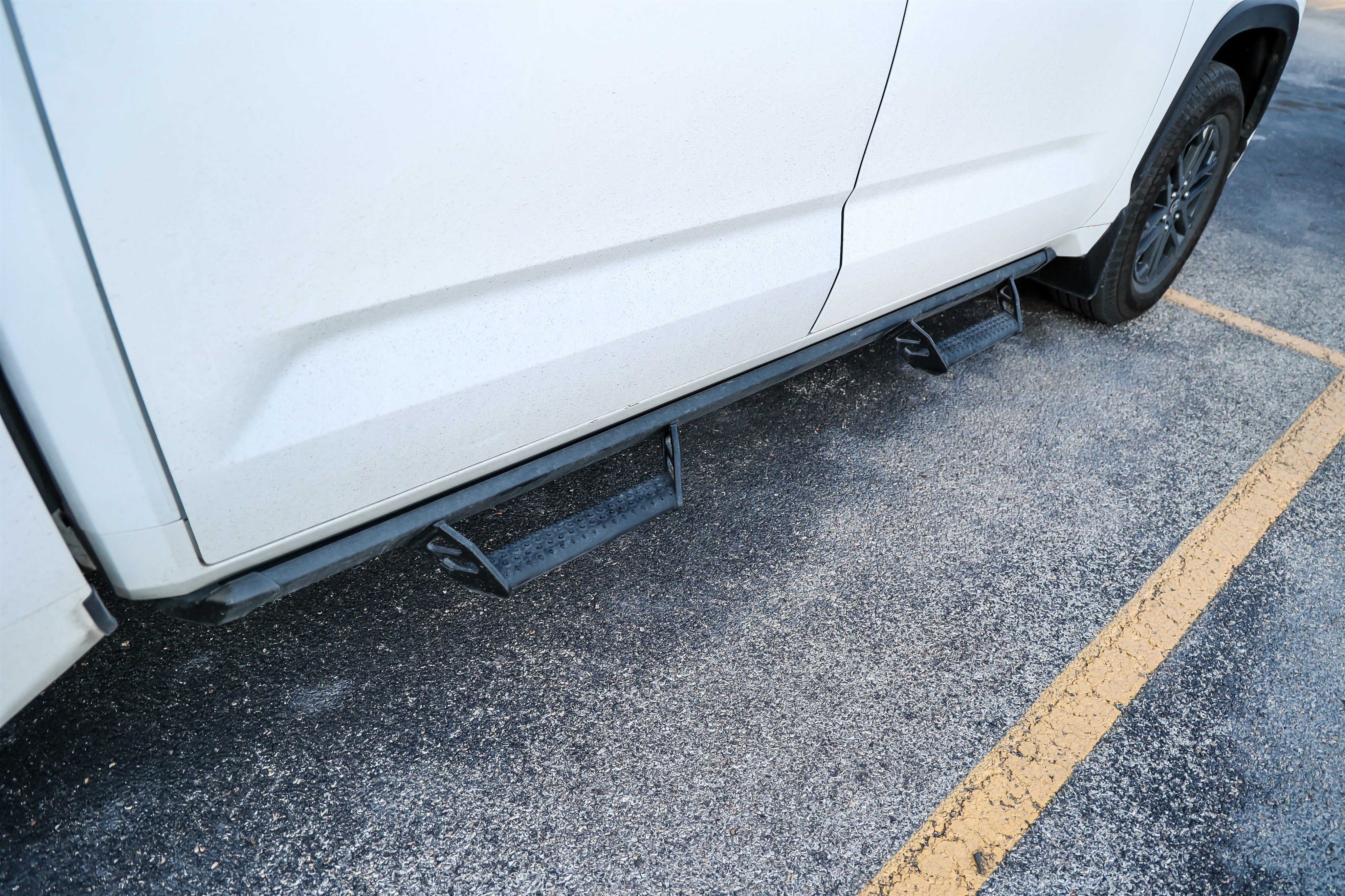 2025 Toyota TUNDRA 4X2 SR5