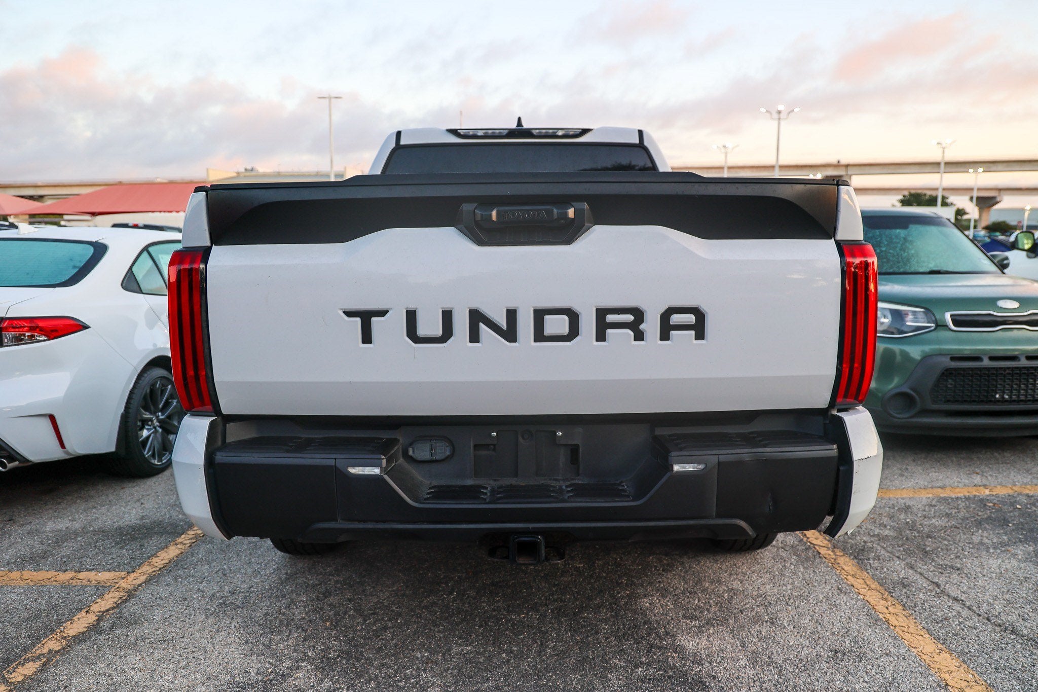 2022 Toyota Tundra SR5