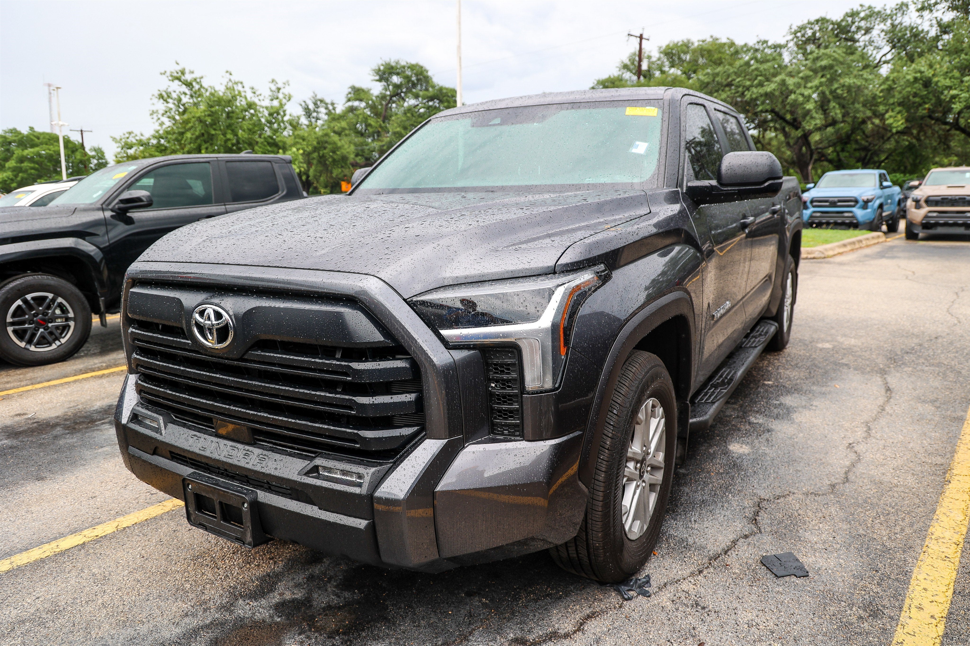 2025 Toyota Tundra SR5