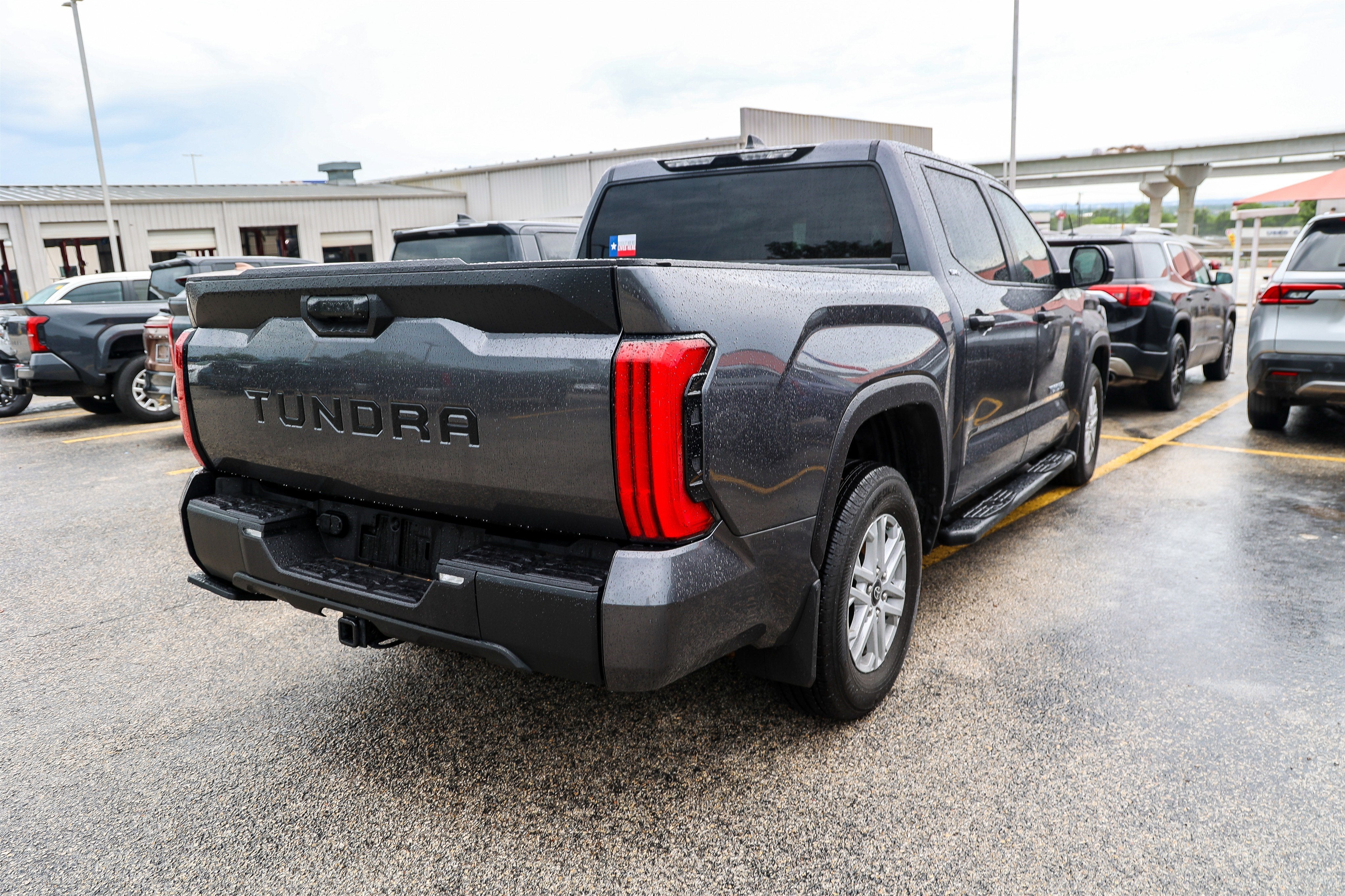 2025 Toyota Tundra SR5
