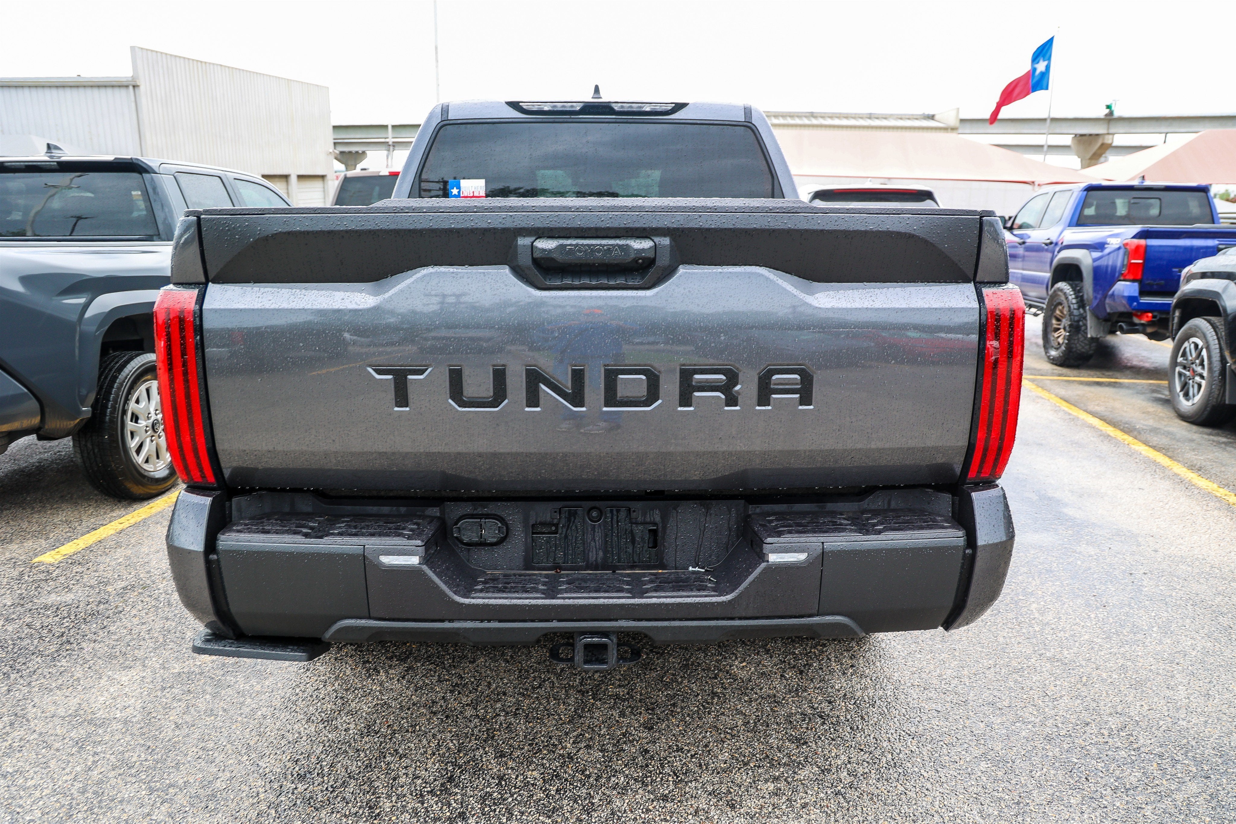 2025 Toyota Tundra SR5