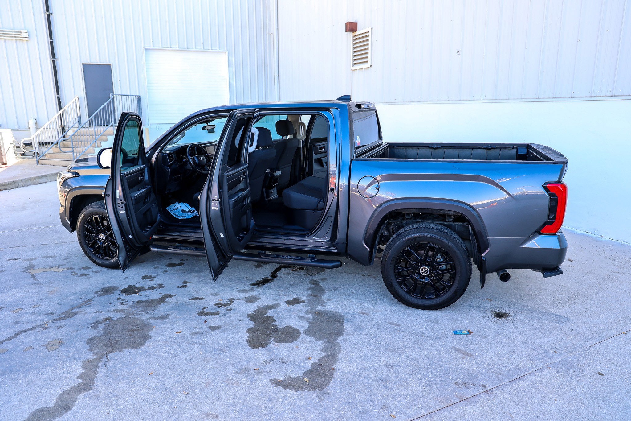 2024 Toyota TUNDRA 4X2 SR5