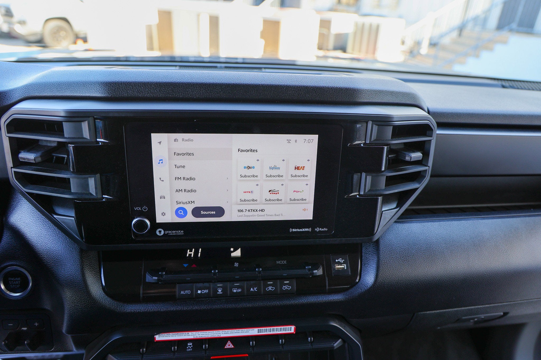 2024 Toyota TUNDRA 4X2 SR5