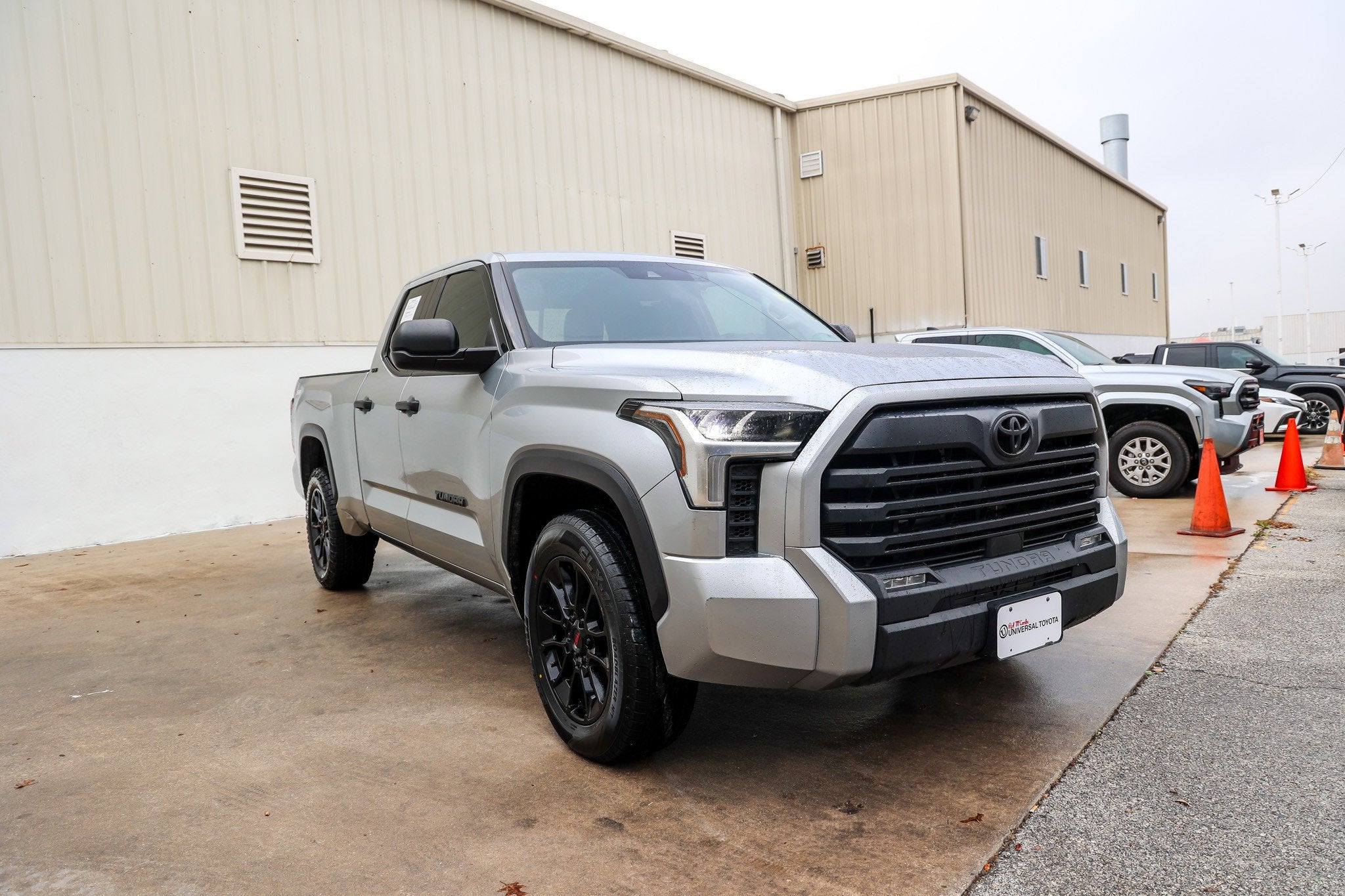 2023 Toyota TUNDRA 4X4 SR5