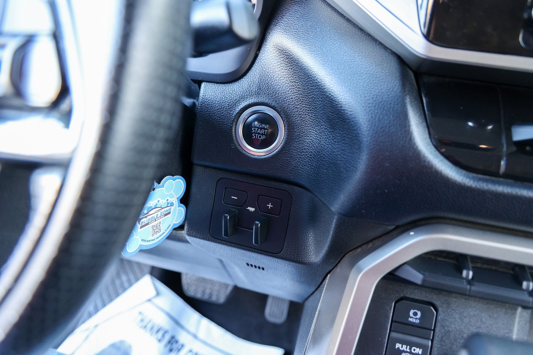 2023 Toyota TUNDRA 4X4 SR5