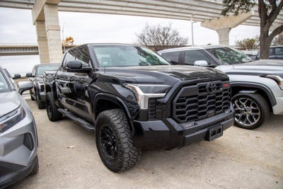 2024 Toyota TUNDRA 4X4 SR5
