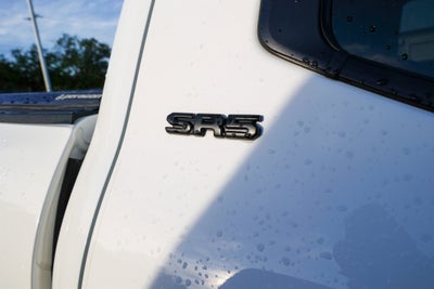 2025 Toyota TUNDRA 4X4 SR5