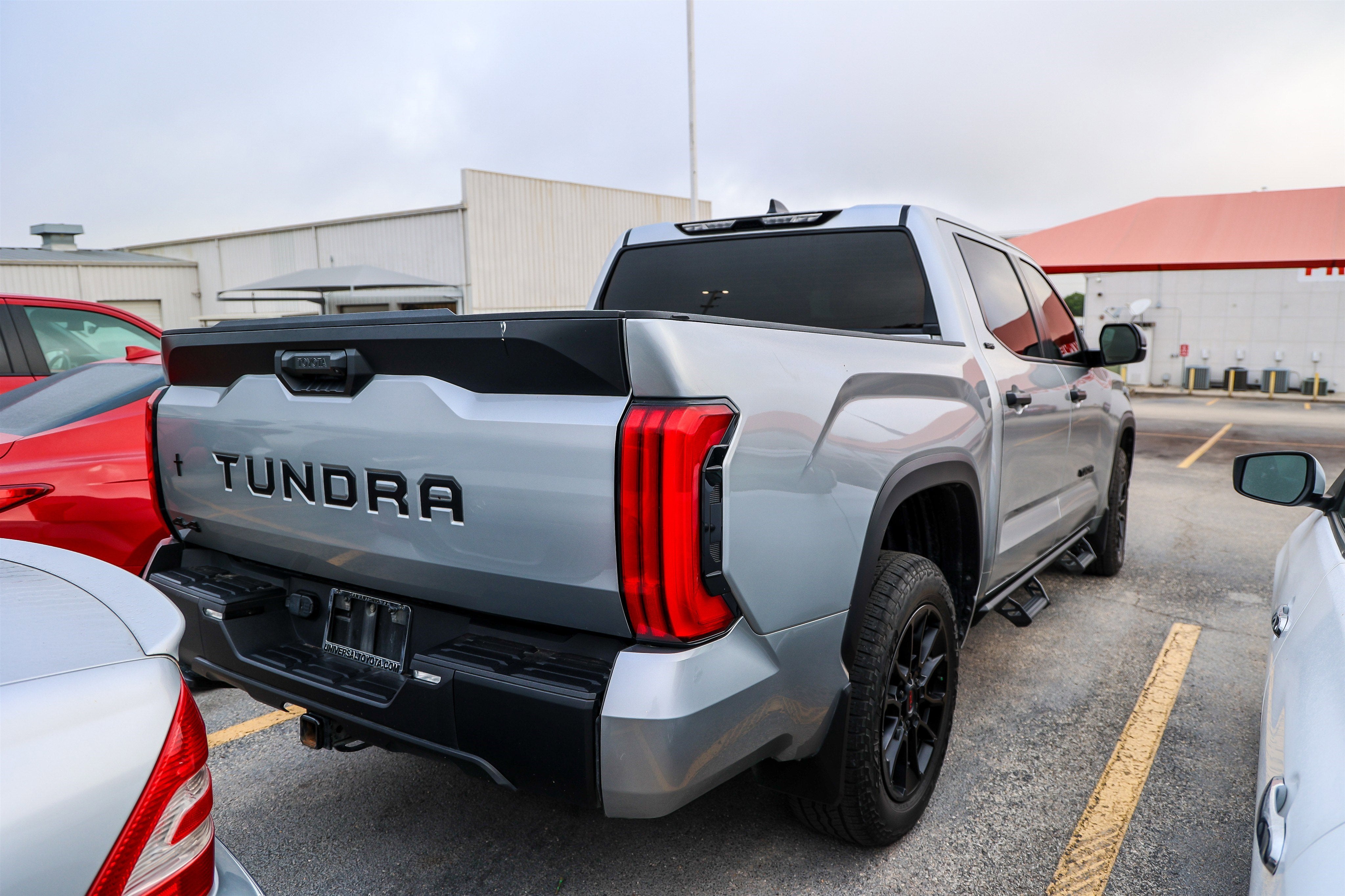 2025 Toyota Tundra SR5