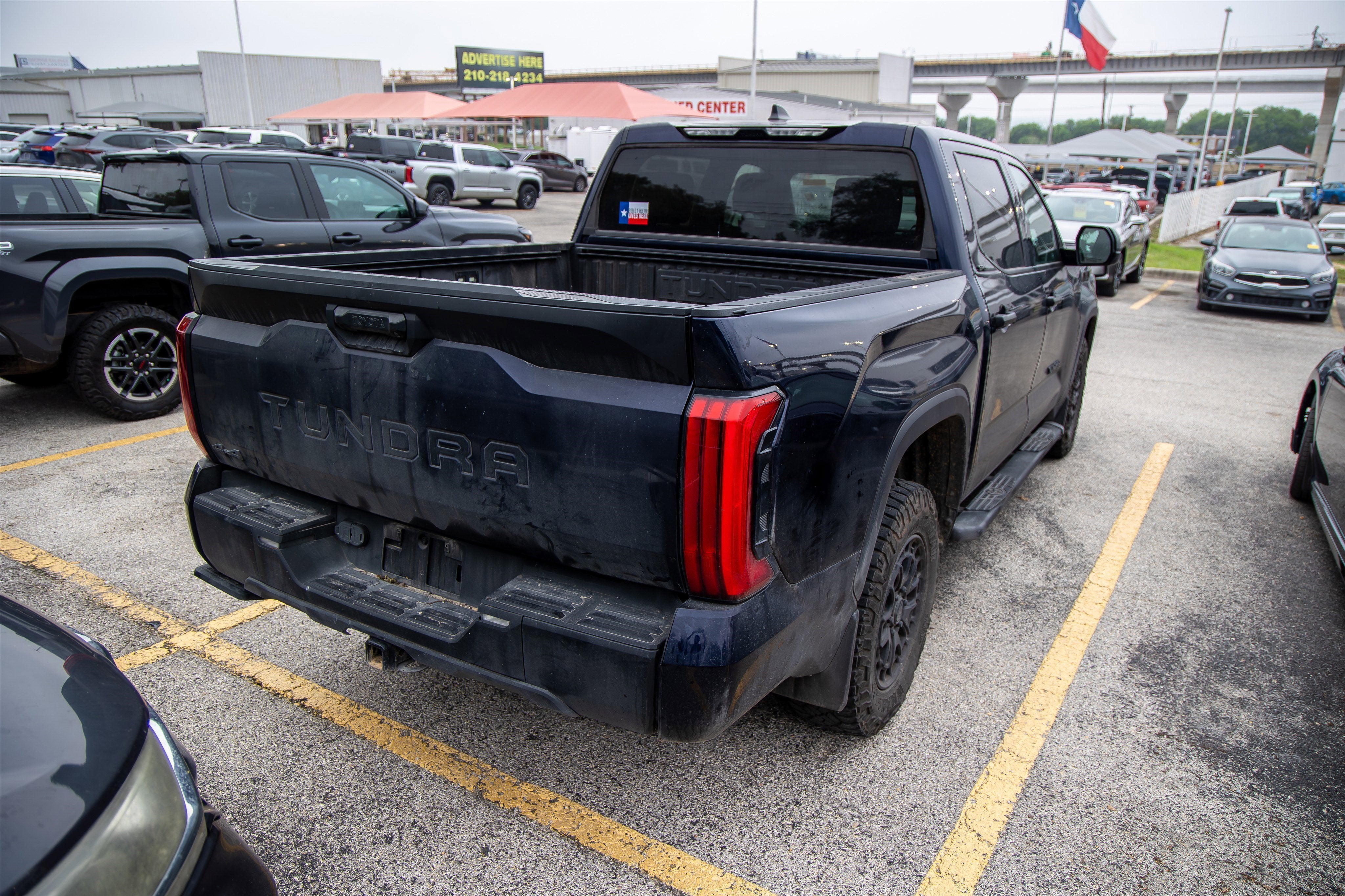 2025 Toyota Tundra 4WD SR5