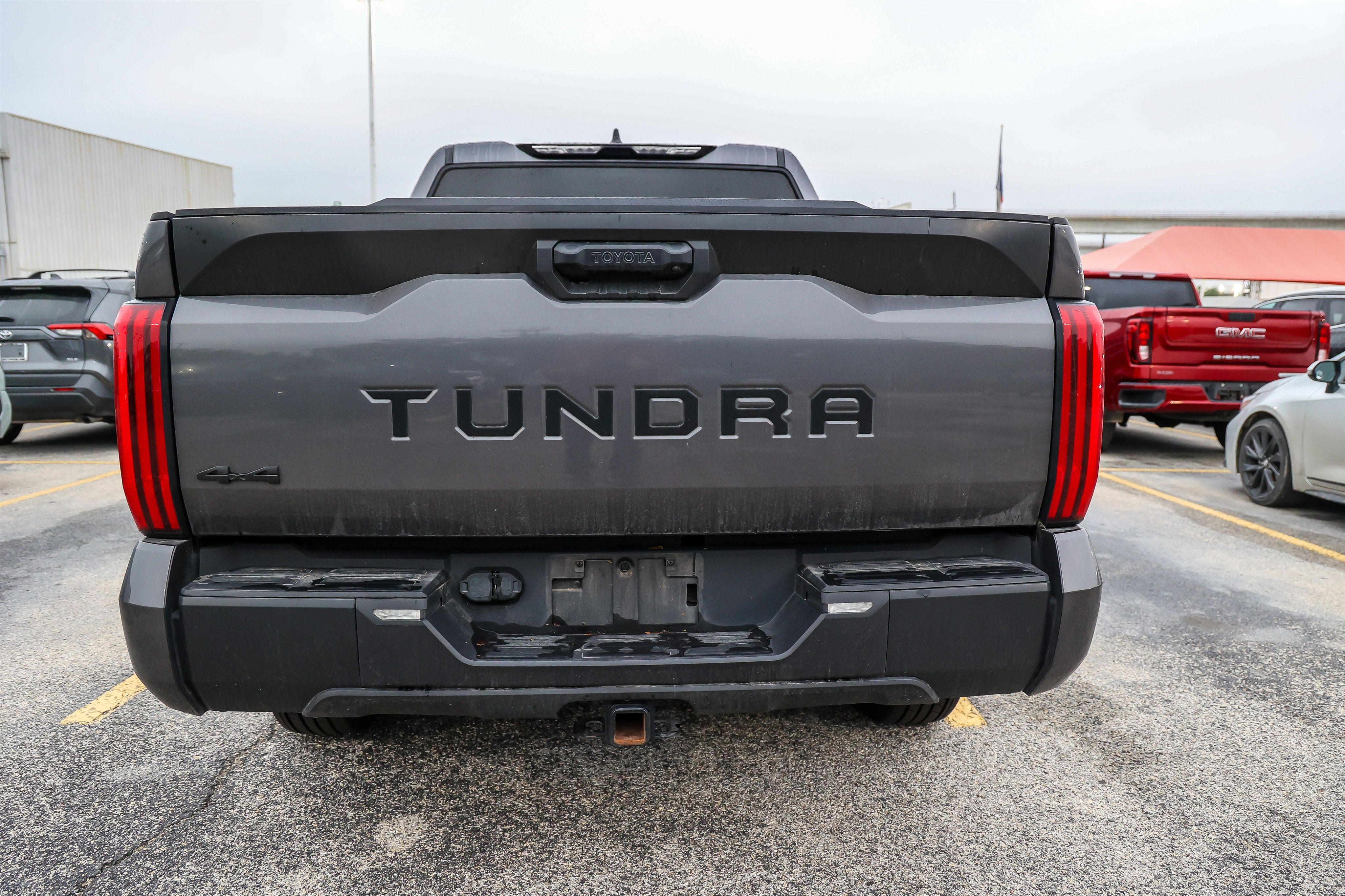 2022 Toyota Tundra SR5