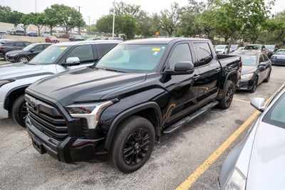 2026 Toyota Tundra 4WD SR5