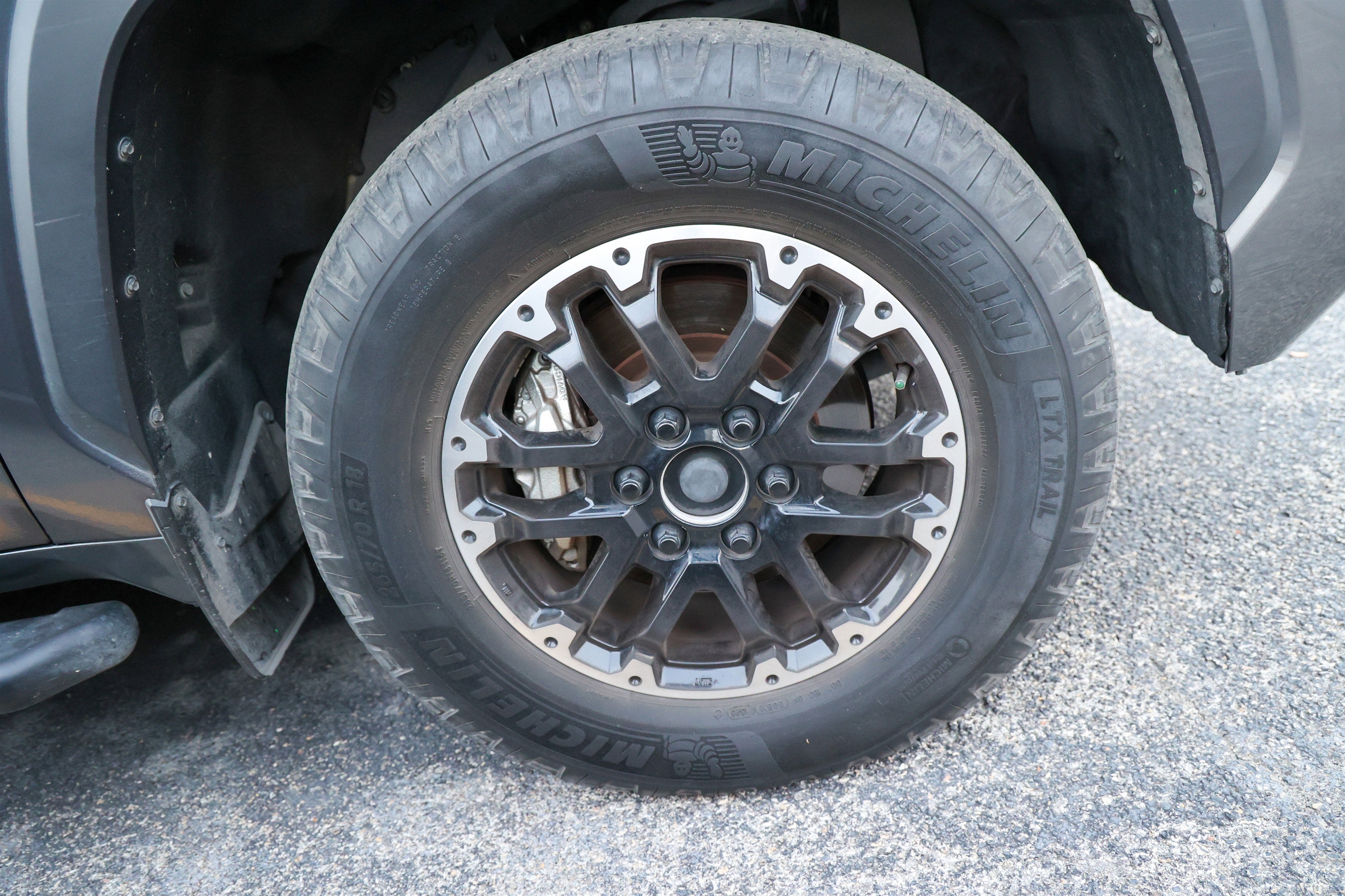 2023 Toyota TUNDRA 4X4 SR5