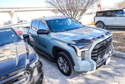 2025 Toyota TUNDRA 4X4 SR5