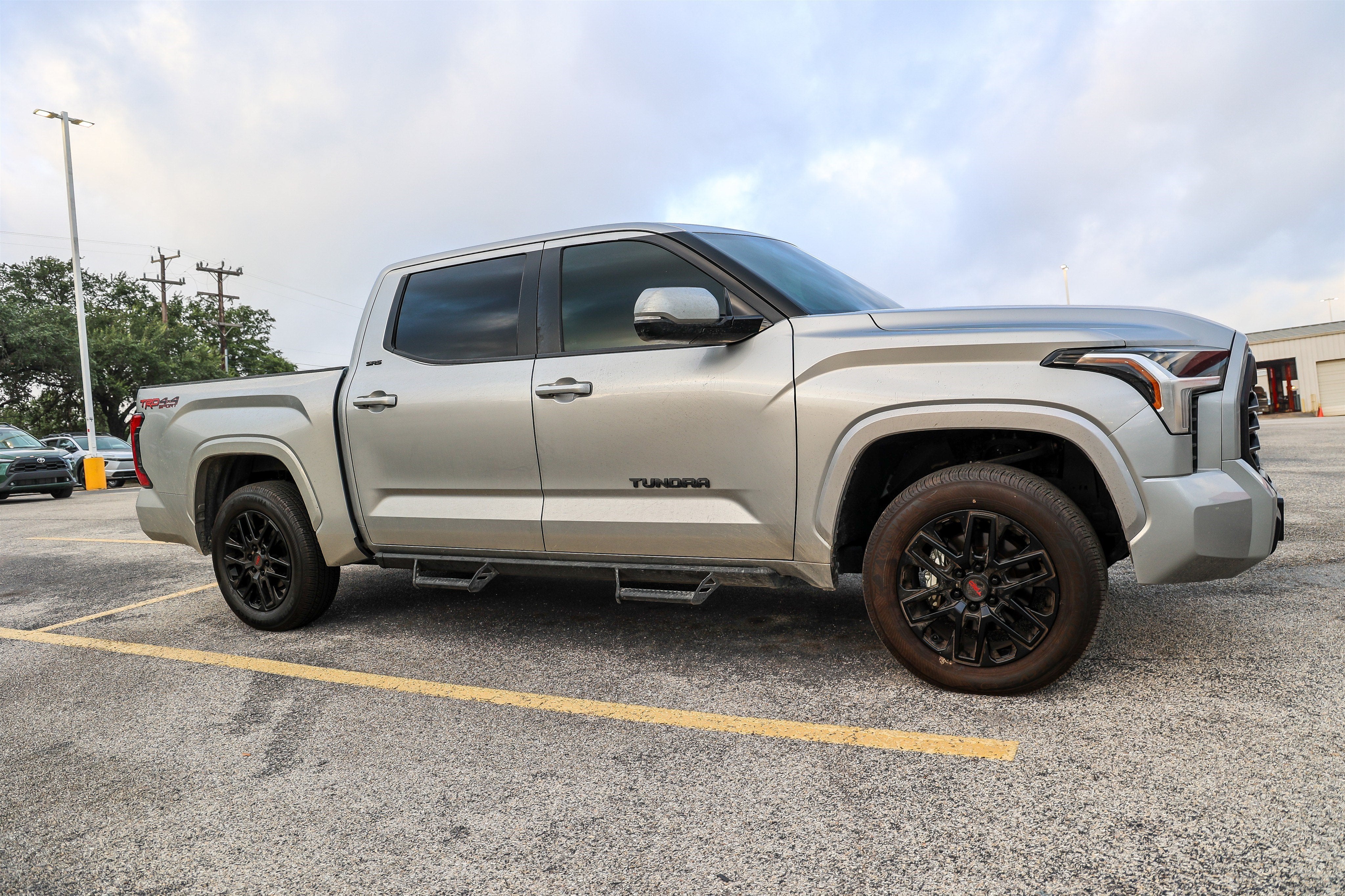 2024 Toyota Tundra 4WD SR5