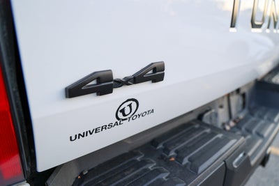 2024 Toyota TUNDRA 4X4 SR5