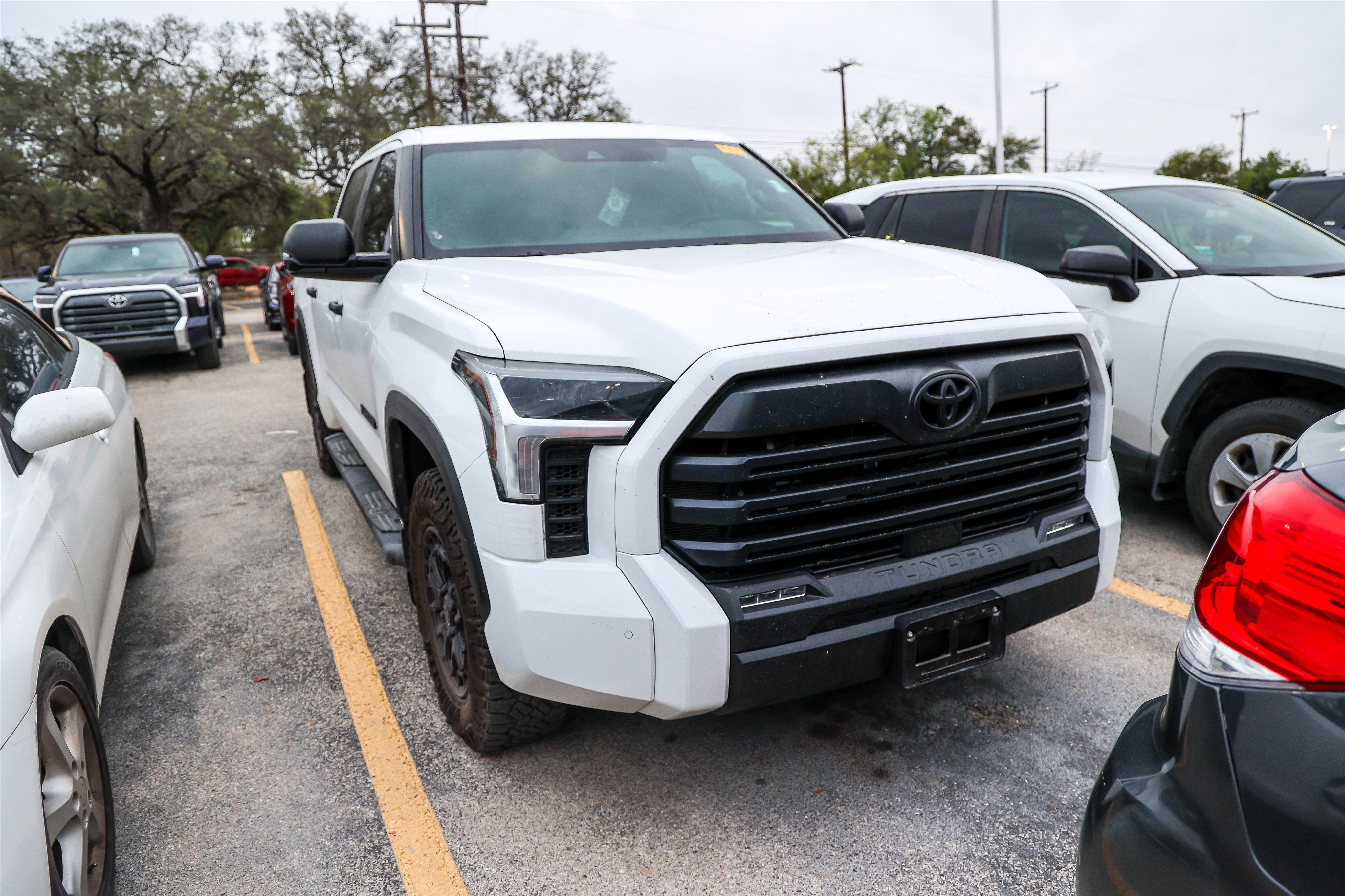 2025 Toyota Tundra 4WD SR5