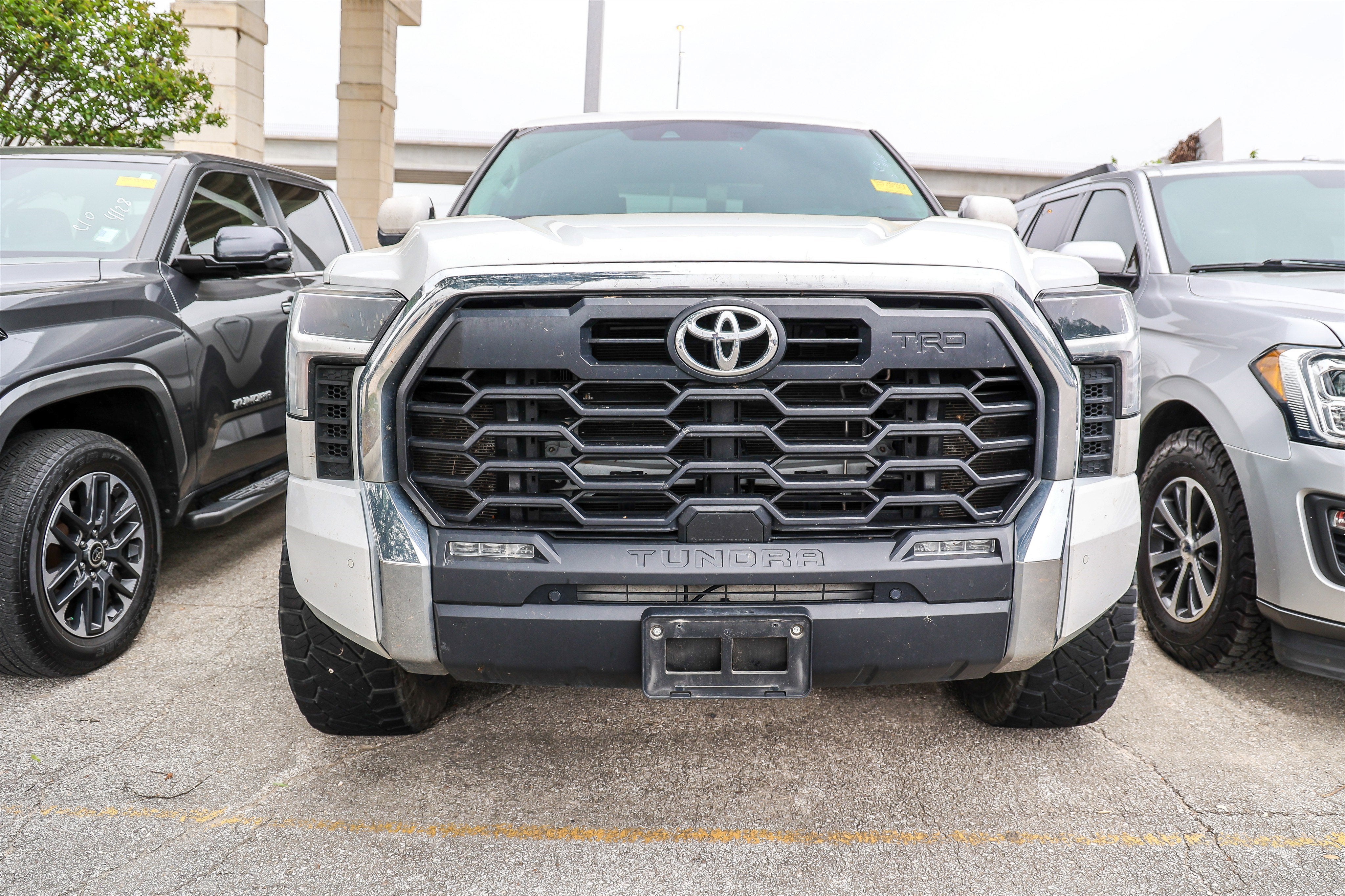 2024 Toyota Tundra 4WD SR5