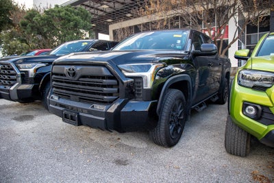 2024 Toyota TUNDRA 4X4 SR5