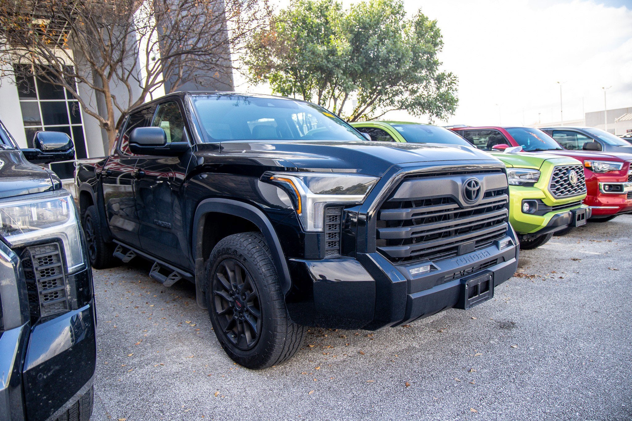 2024 Toyota TUNDRA 4X4 SR5