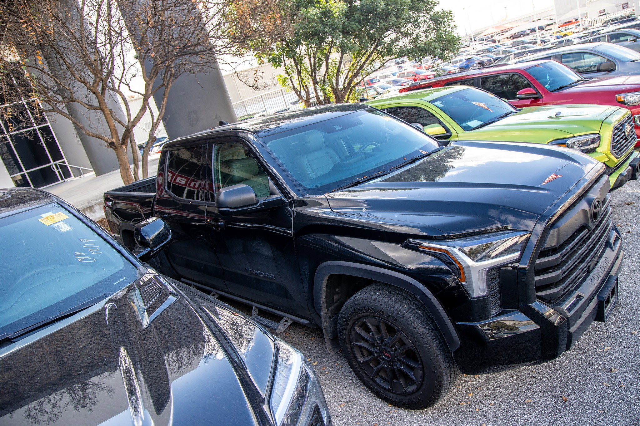 2024 Toyota TUNDRA 4X4 SR5