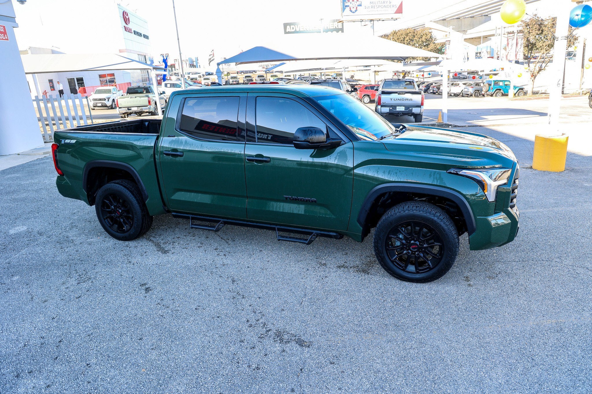 2023 Toyota TUNDRA 4X4 SR5