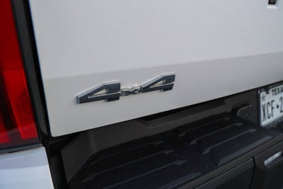 2025 Toyota TUNDRA 4X4 SR5