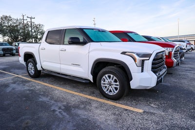 2025 Toyota TUNDRA 4X4 SR5