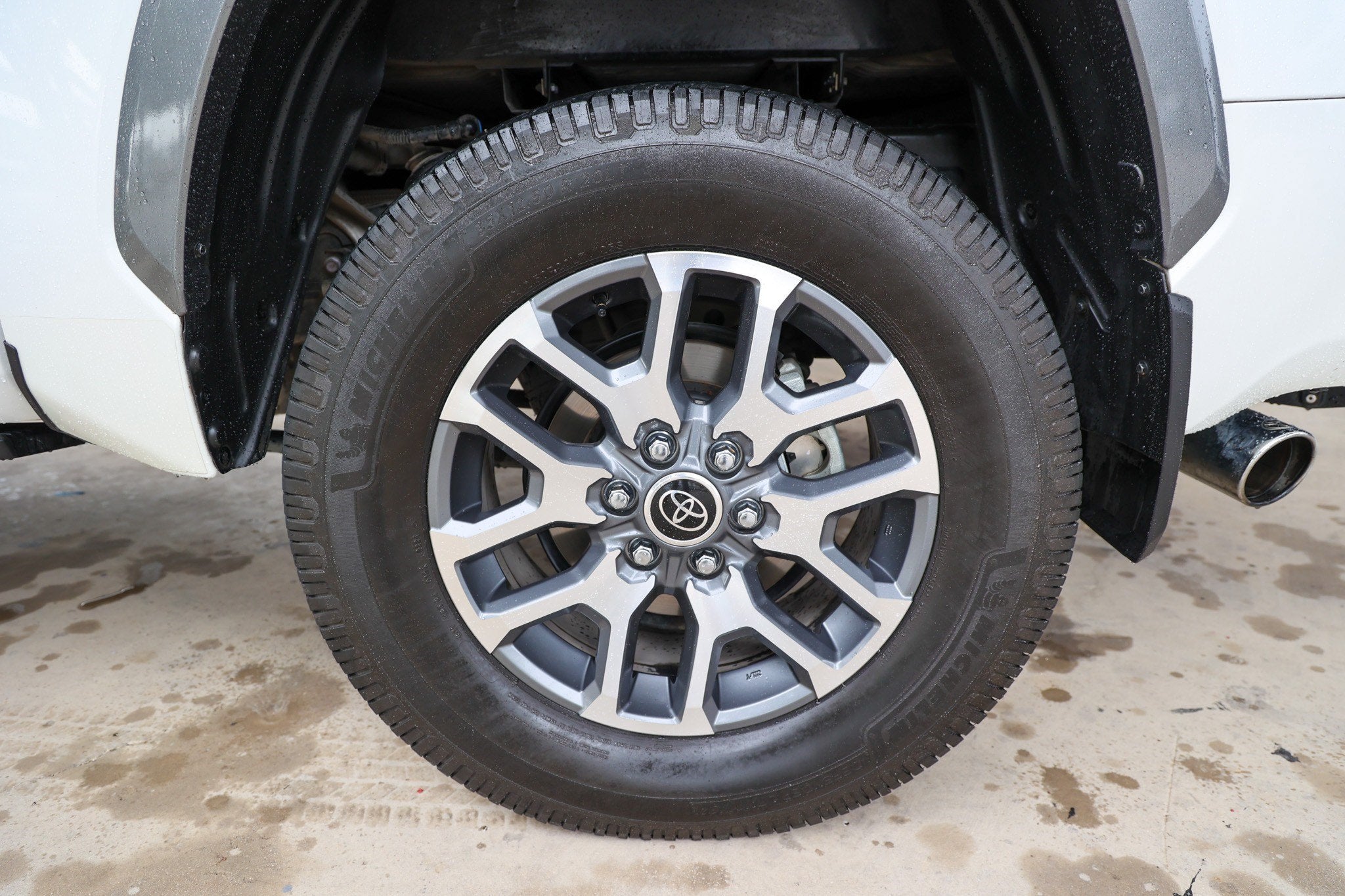 2024 Toyota Tundra i-FORCE MAX 1794 Edition Hybrid
