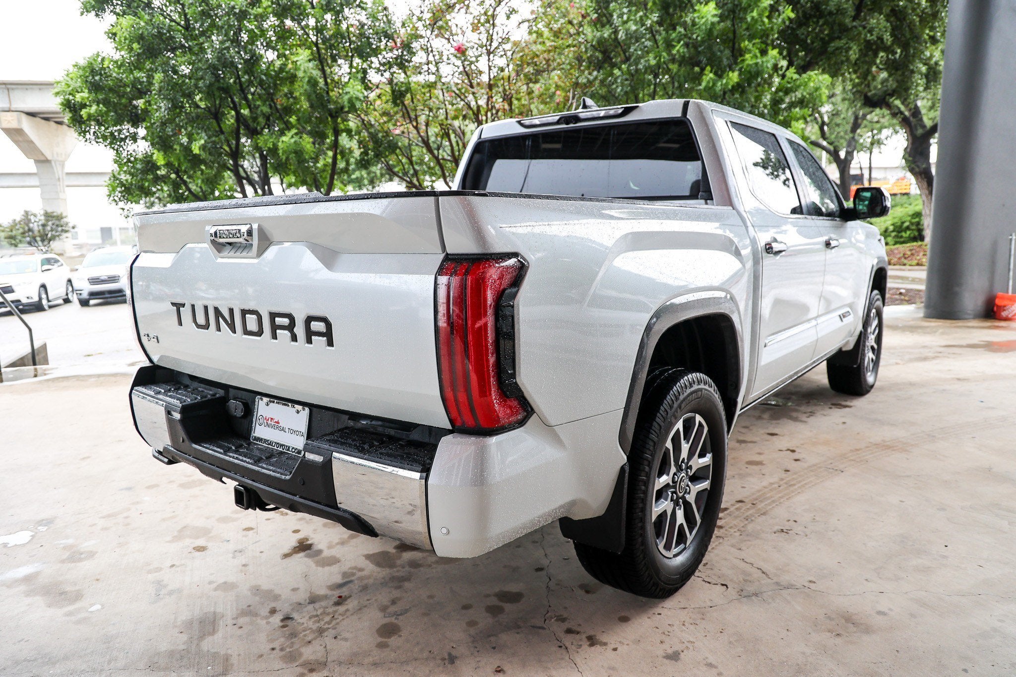 2024 Toyota Tundra i-FORCE MAX 1794 Edition Hybrid