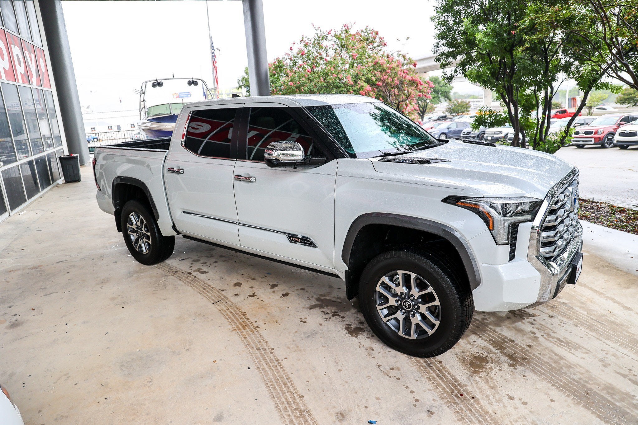 2024 Toyota Tundra i-FORCE MAX 1794 Edition Hybrid