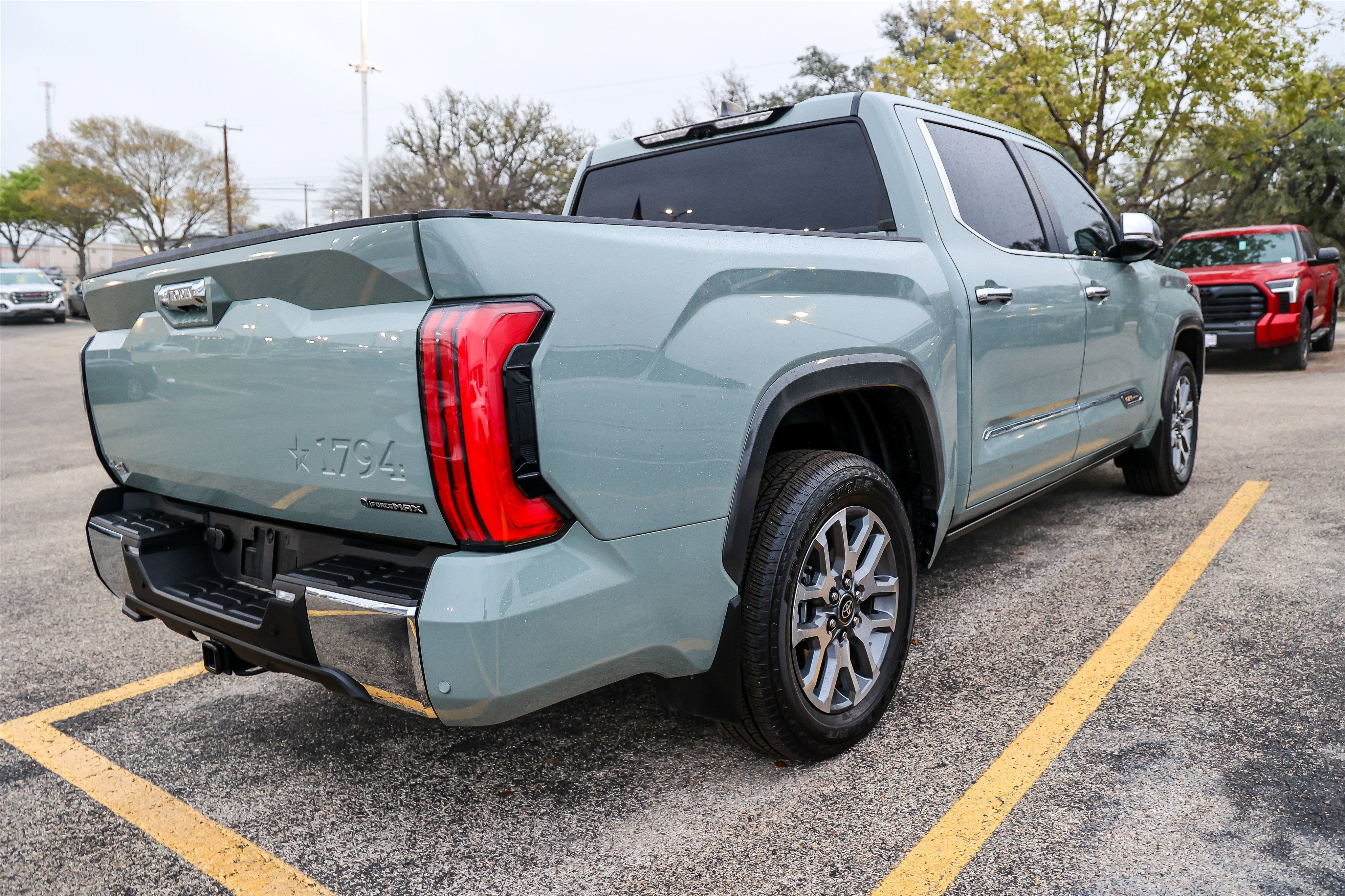 2025 Toyota TUNDRA HV 4X4 1794 Edition Hybrid