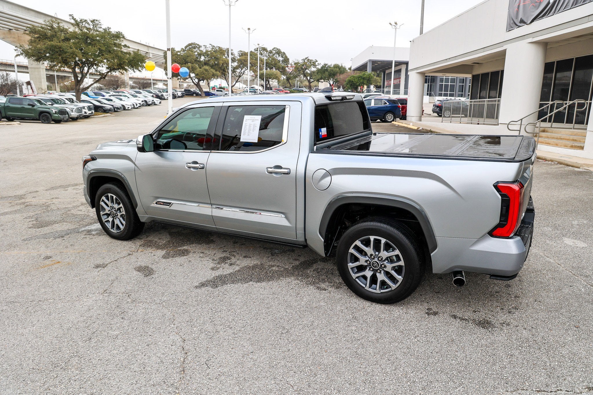 2022 Toyota TUNDRA HV 4X4 1794 Edition Hybrid