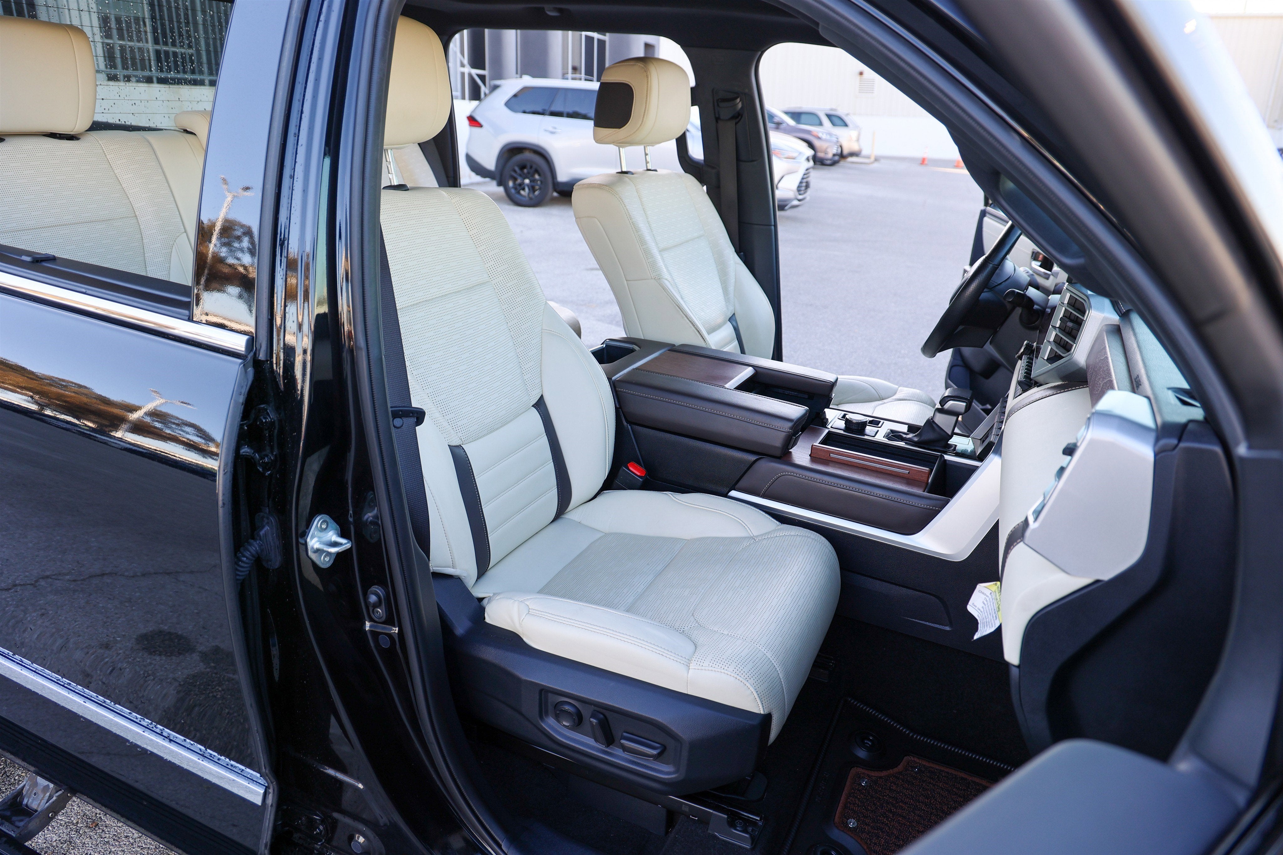 2024 Toyota TUNDRA HV 4X4 1794 Edition Hybrid