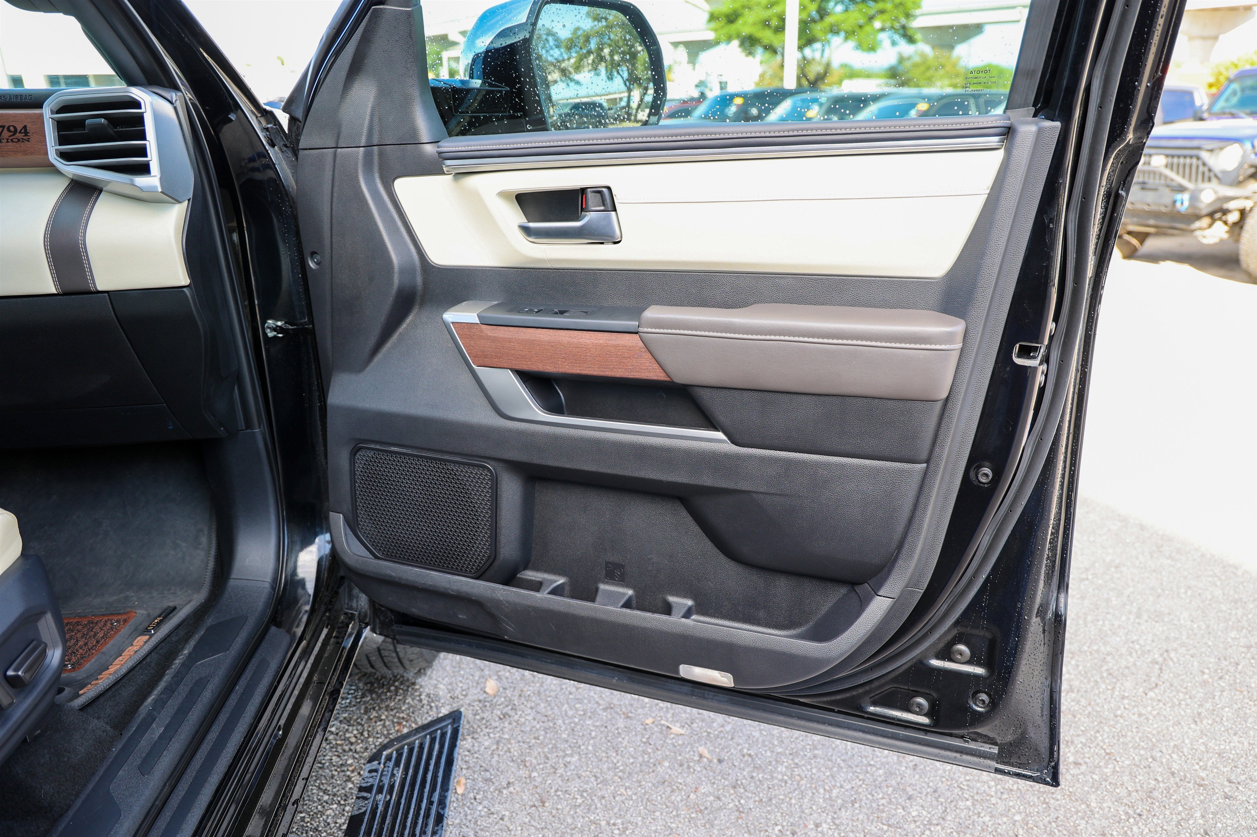 2023 Toyota TUNDRA HV 4X4 1794 Edition Hybrid