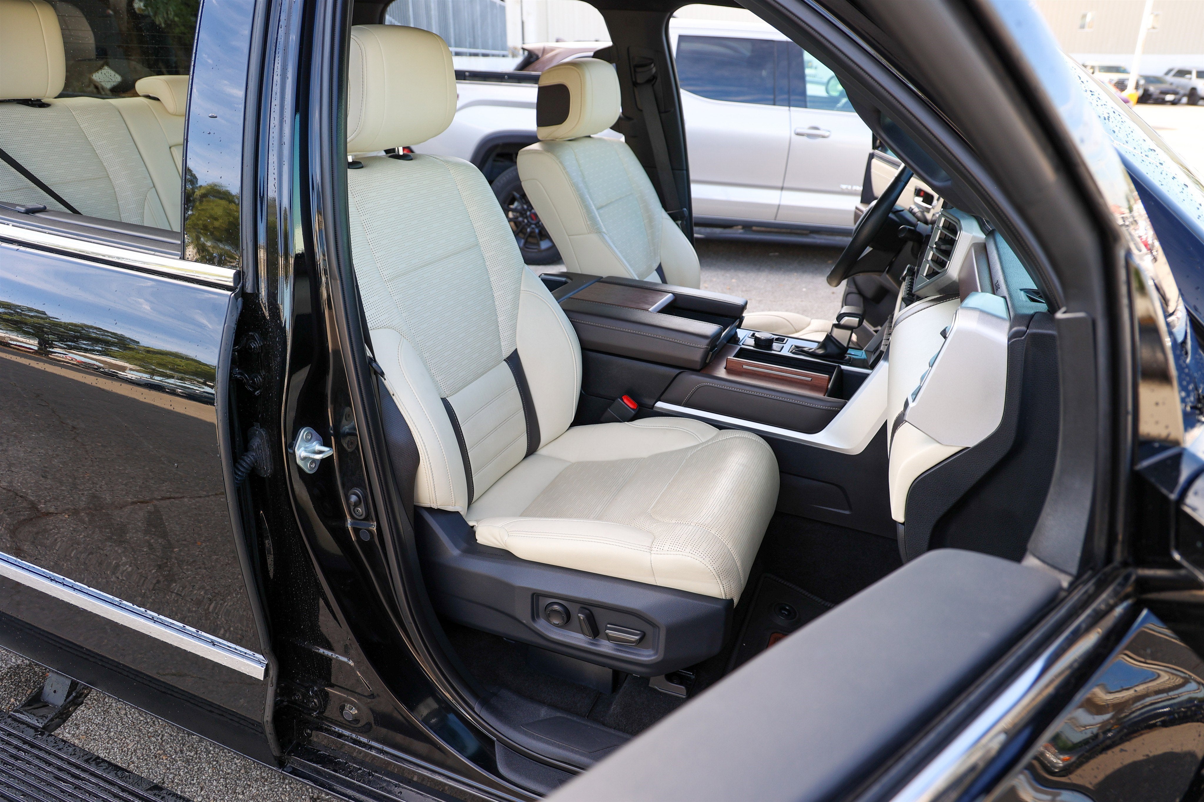 2023 Toyota TUNDRA HV 4X4 1794 Edition Hybrid