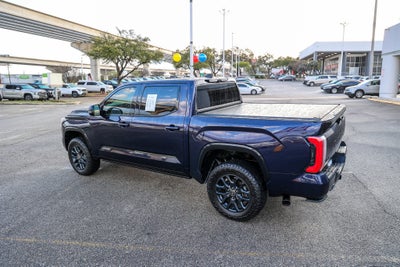 2023 Toyota TUNDRA 4X4 Platinum