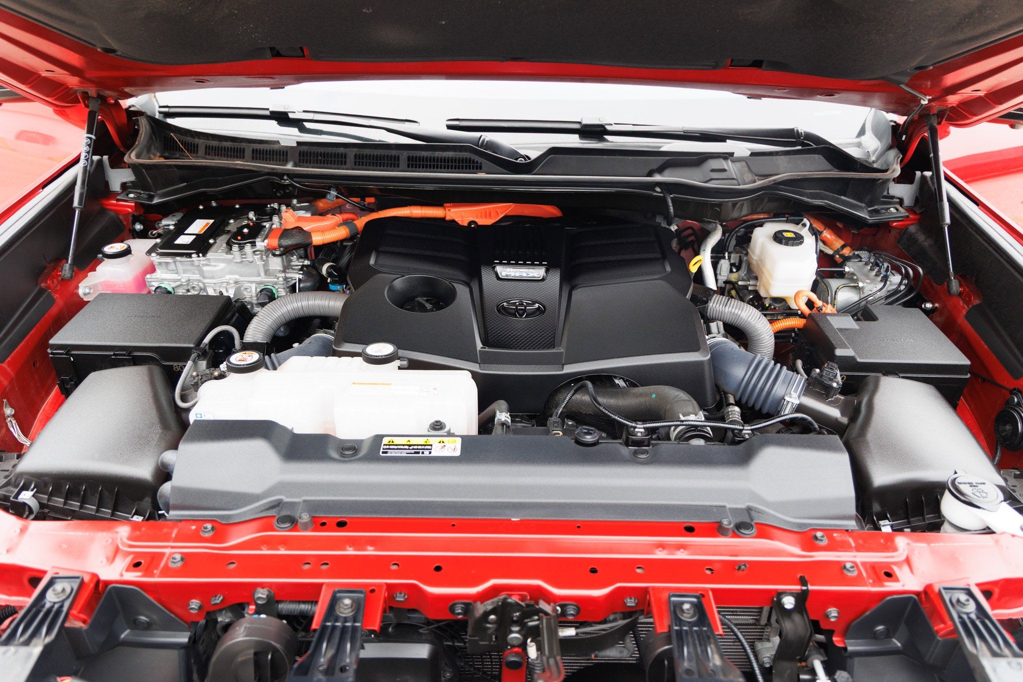 2023 Toyota TUNDRA HV 4X2 Platinum Hybrid