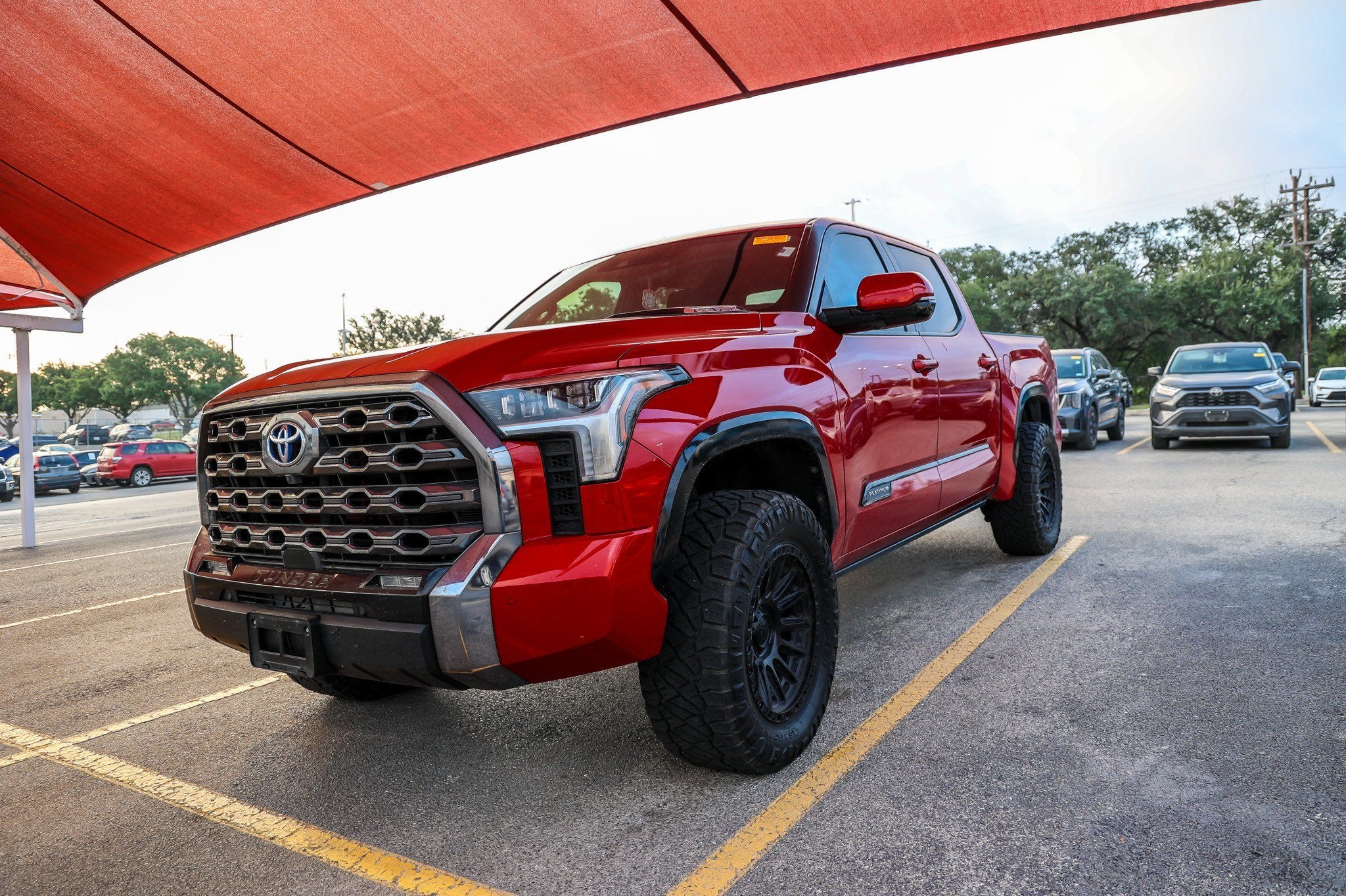 2024 Toyota Tundra i-FORCE MAX Platinum Hybrid