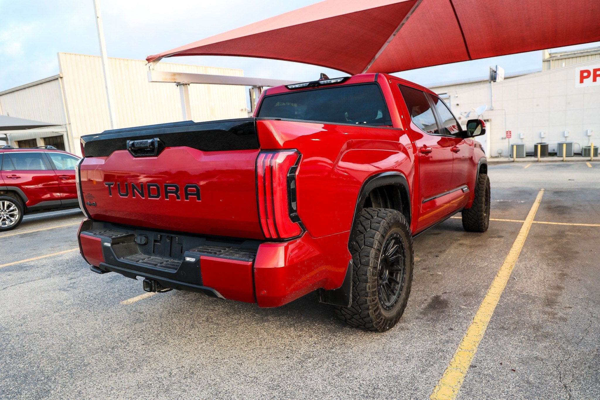 2024 Toyota Tundra i-FORCE MAX Platinum Hybrid