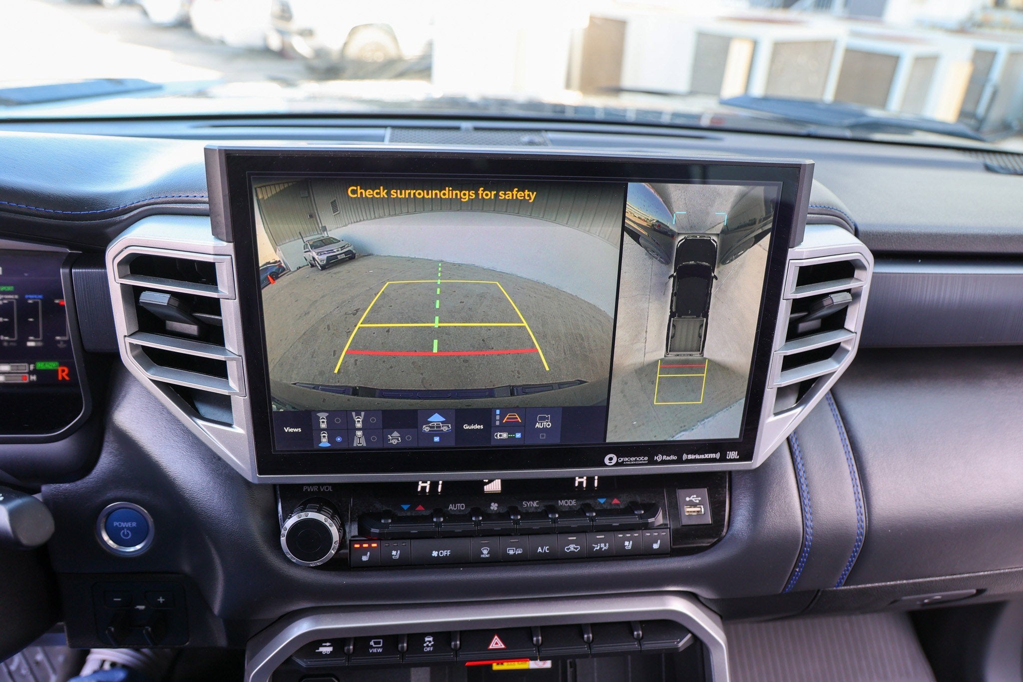 2023 Toyota TUNDRA HV 4X4 Platinum Hybrid