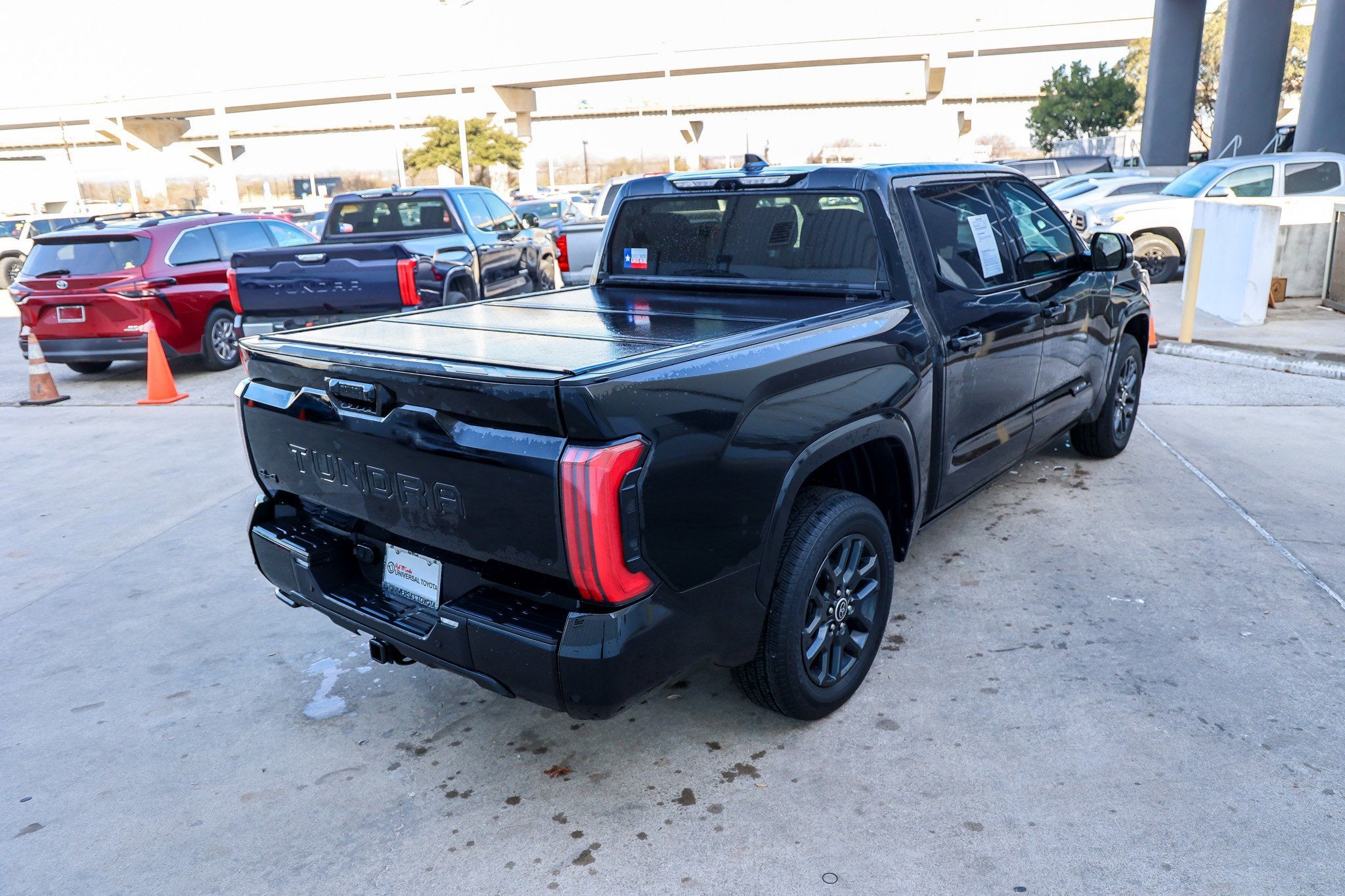 2023 Toyota TUNDRA HV 4X4 Platinum Hybrid