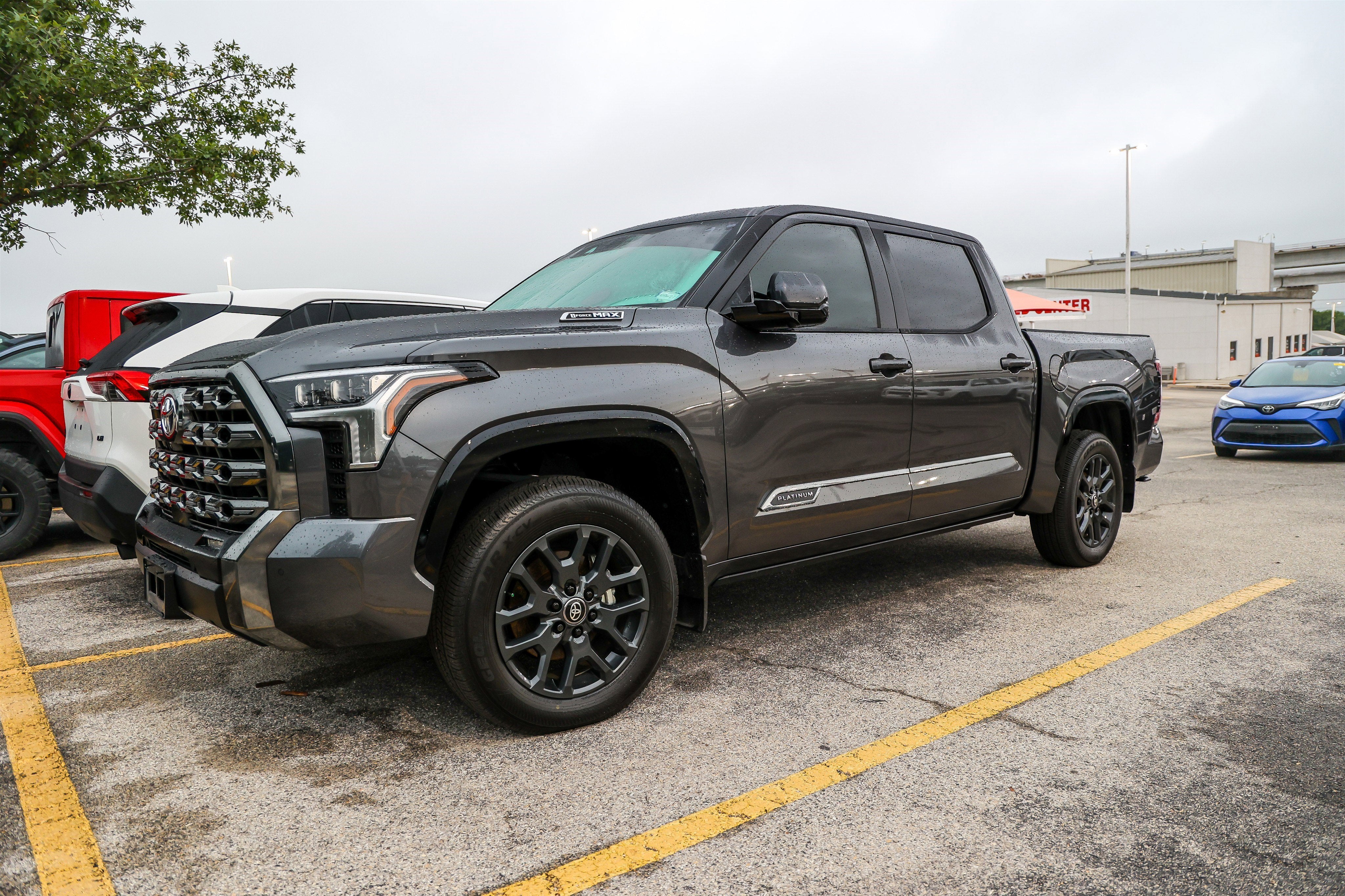2026 Toyota Tundra i-FORCE MAX Platinum Hybrid