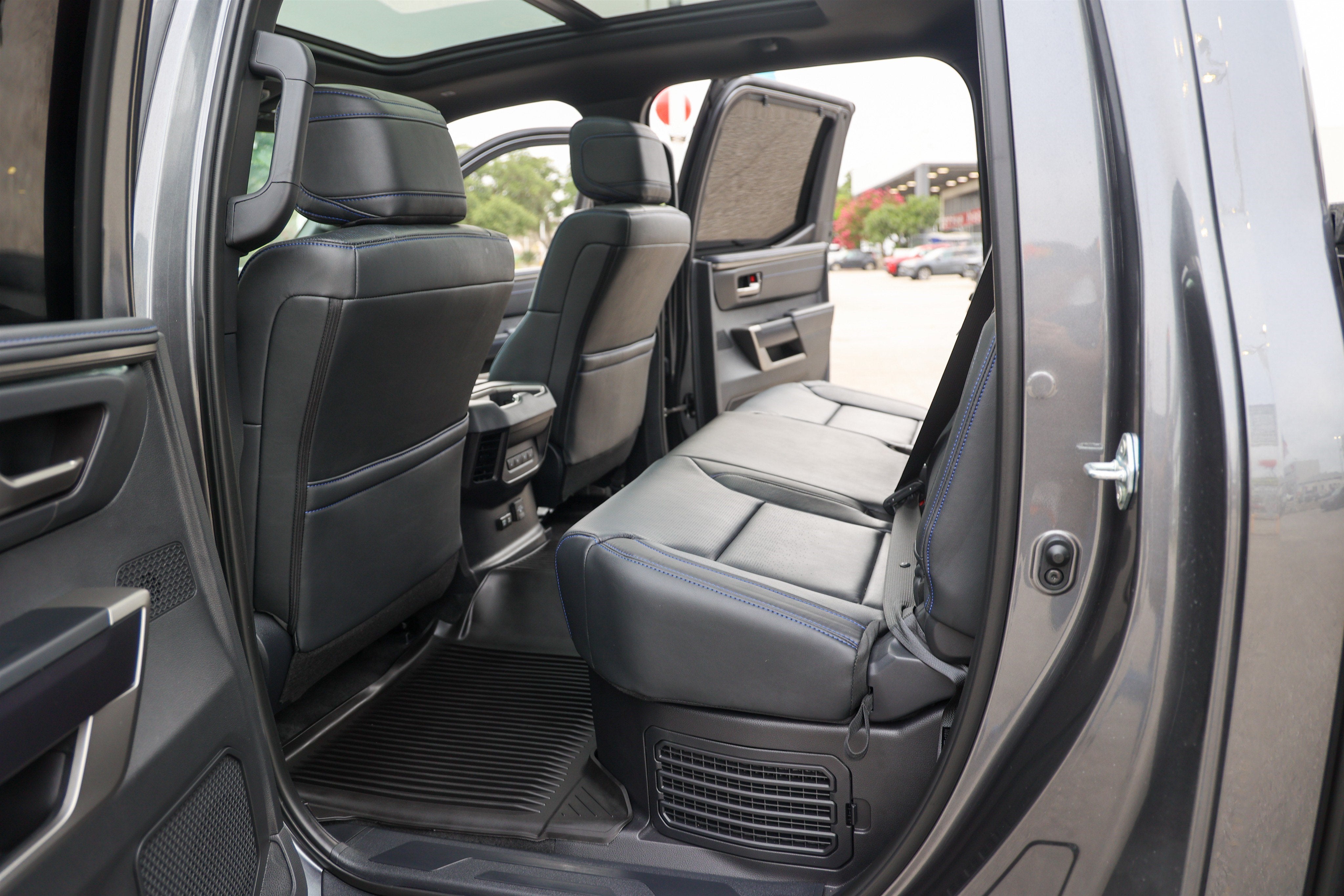 2026 Toyota Tundra i-FORCE MAX Platinum Hybrid