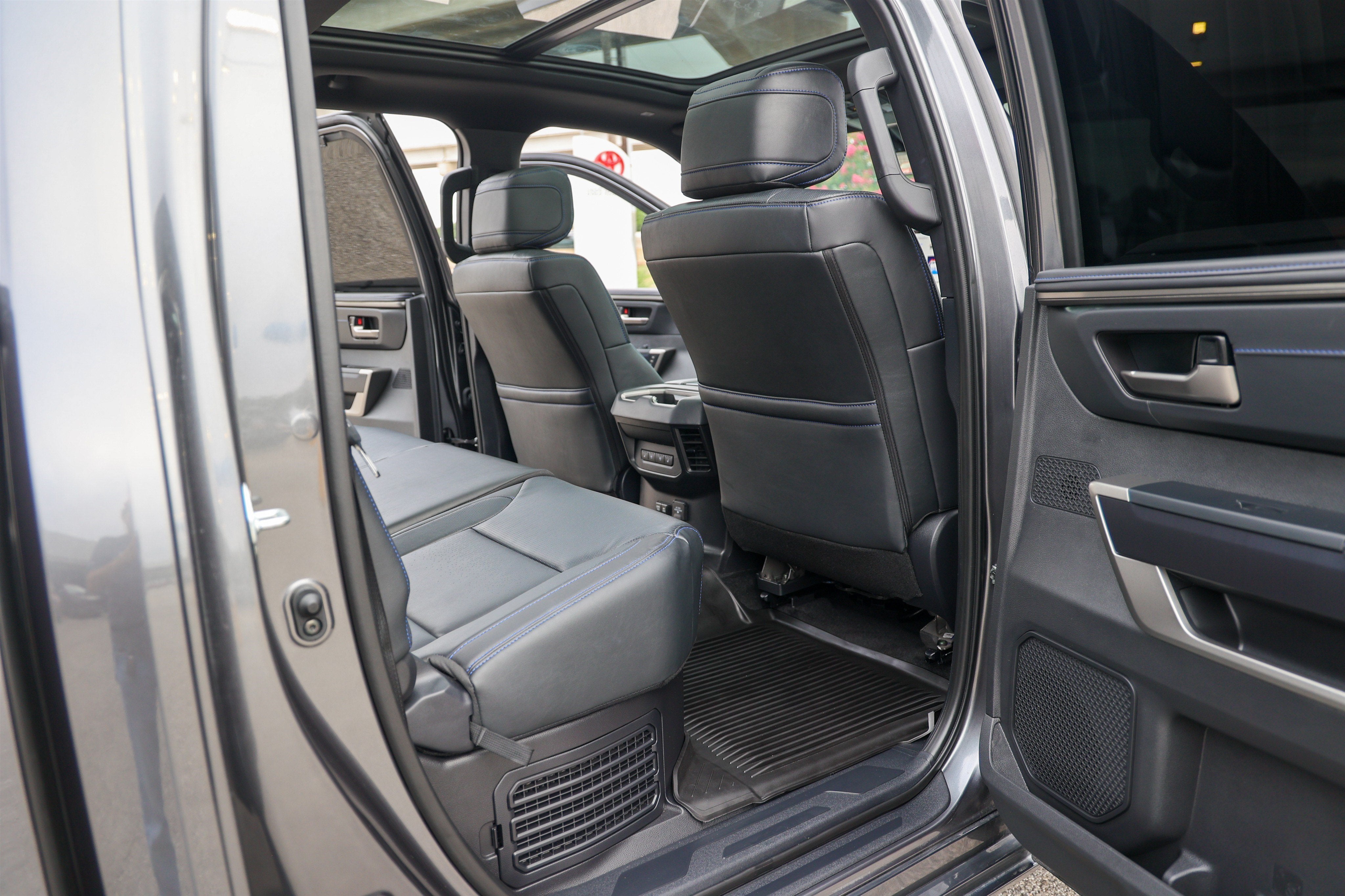 2026 Toyota Tundra i-FORCE MAX Platinum Hybrid