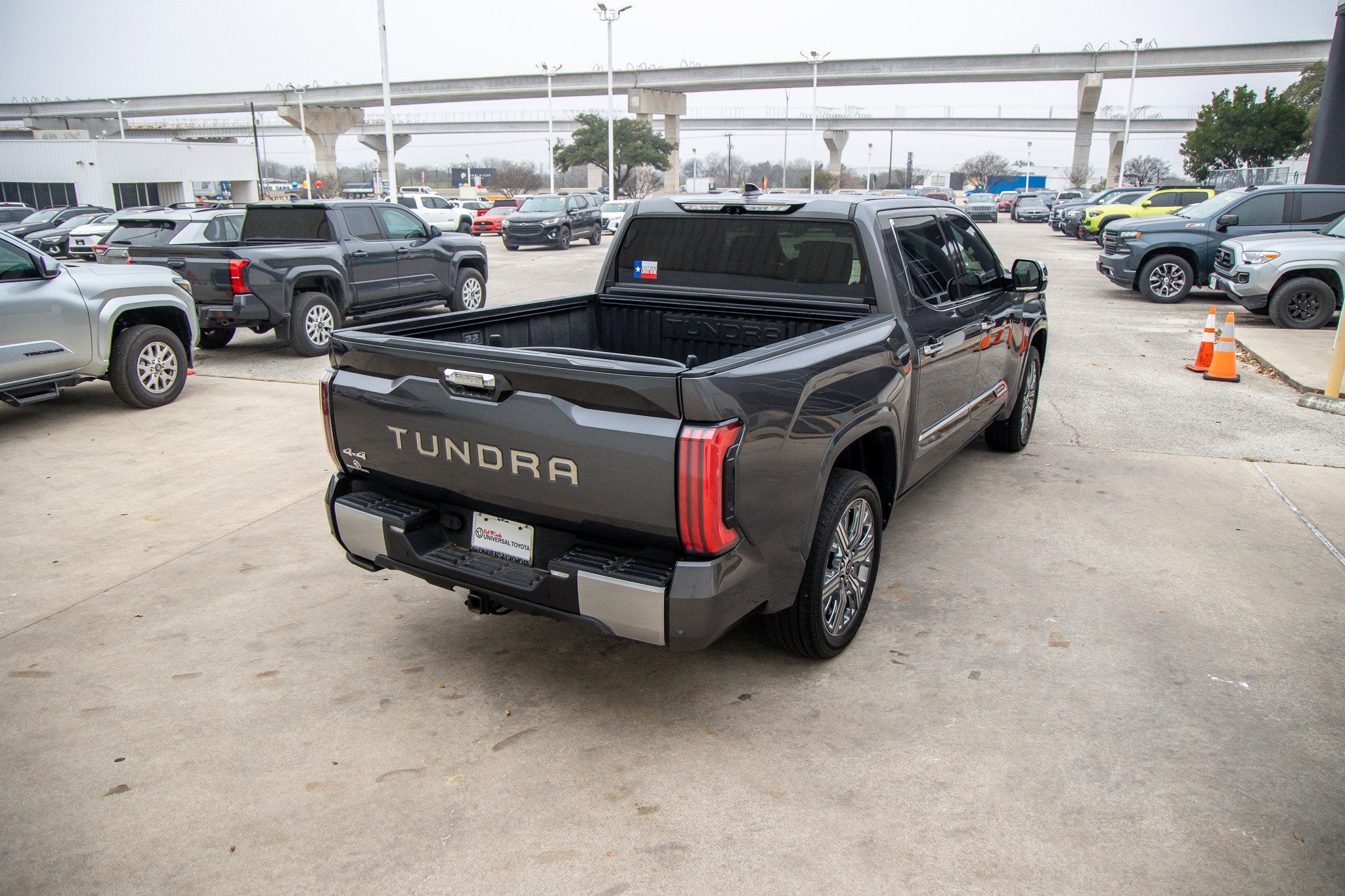 2023 Toyota TUNDRA HV 4X4 Capstone Hybrid